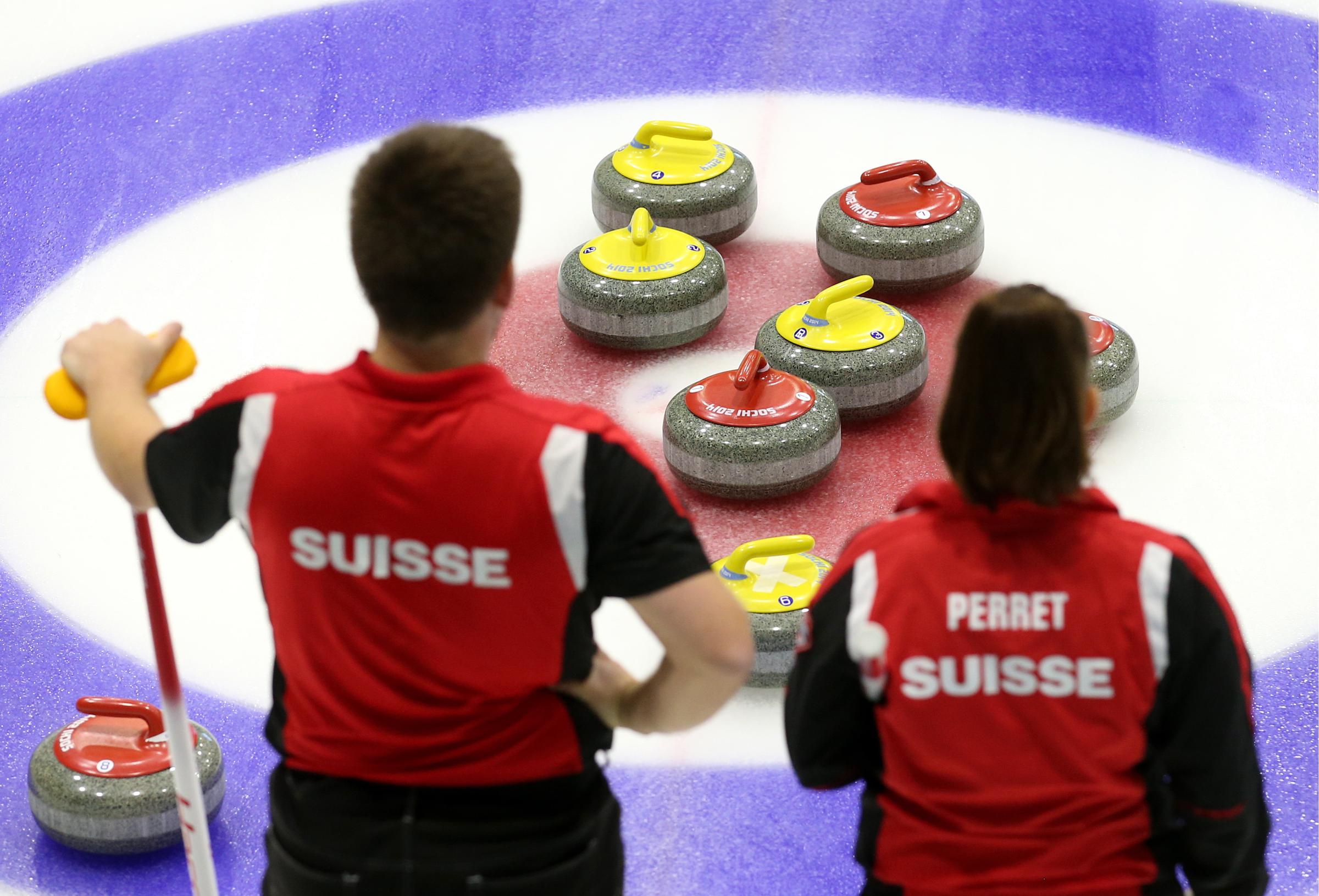 WCT International Mixed Doubles Sochi 2017 continues