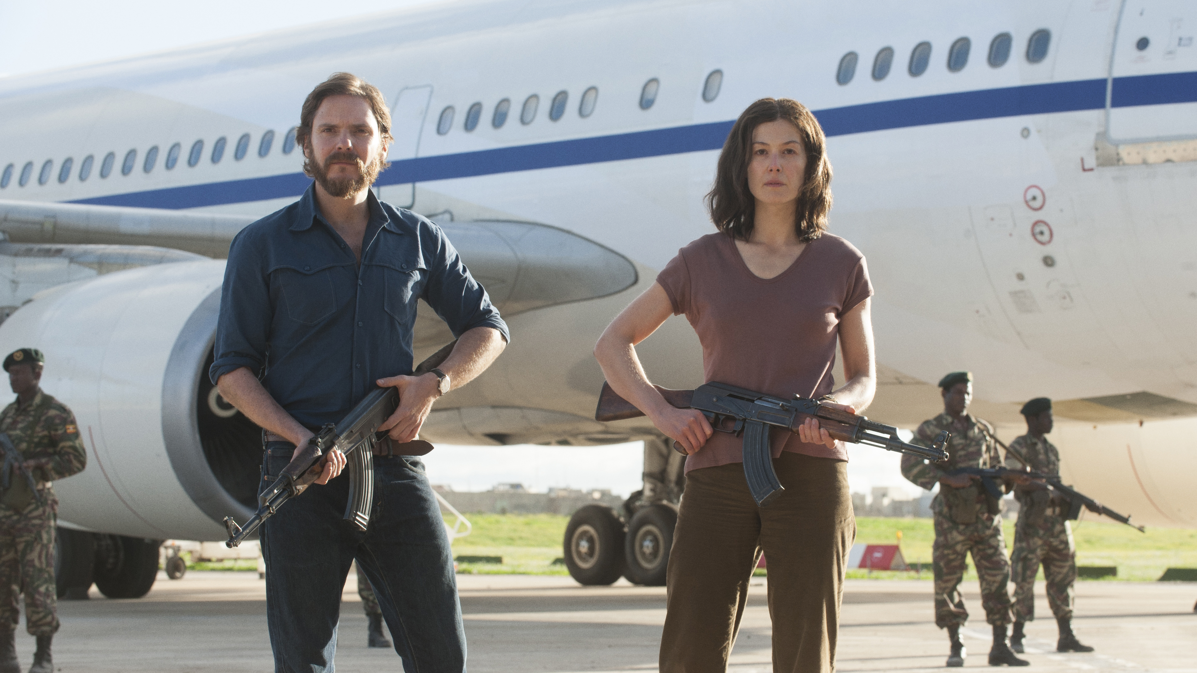 Daniel Brühl and Rosamund Pike in '7 Days in Entebbe'. (Liam Daniel)
