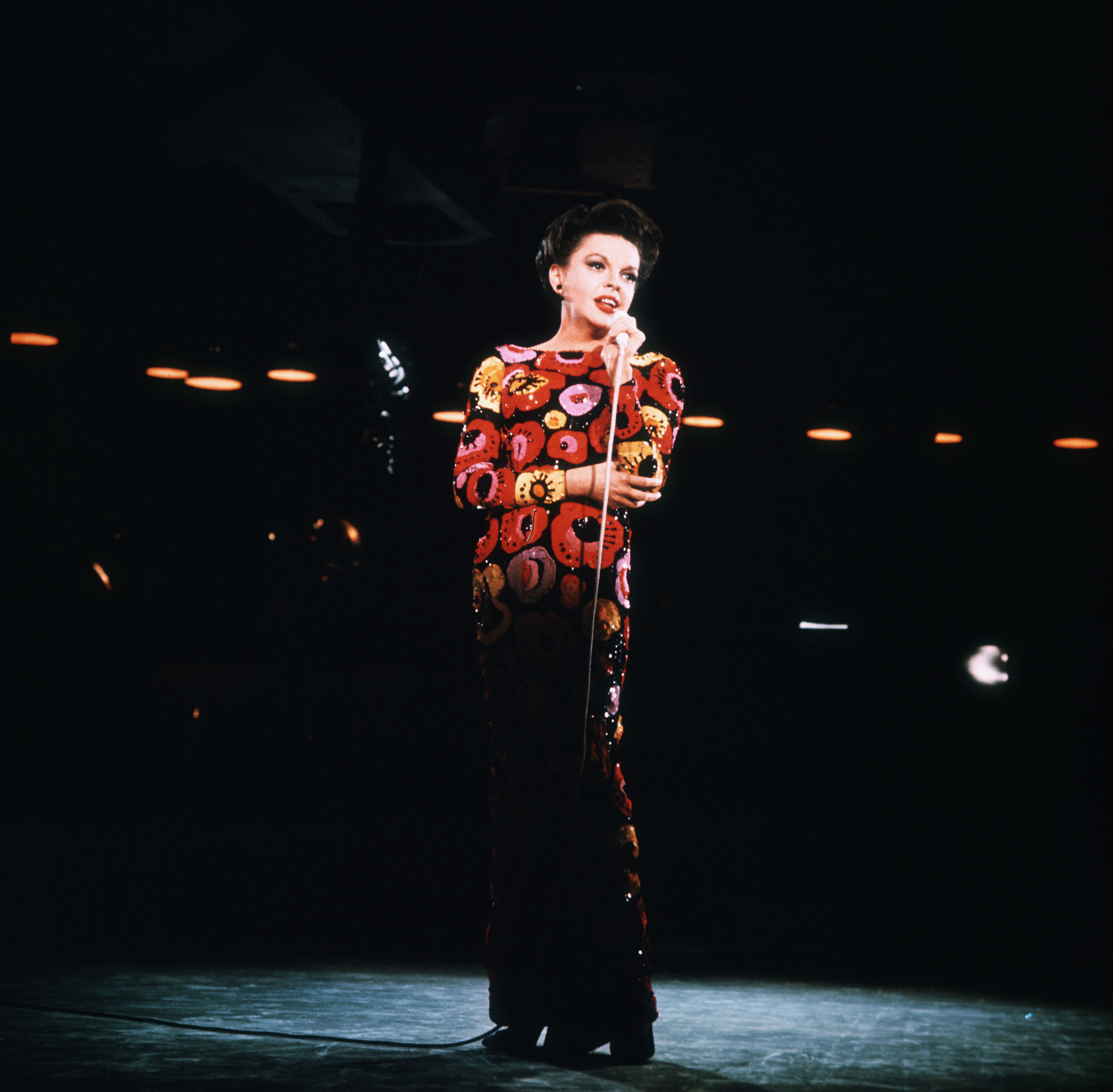 inger and actress Judy Garland appears in concert. (Hulton Deutsch—Corbis/Getty Images S)