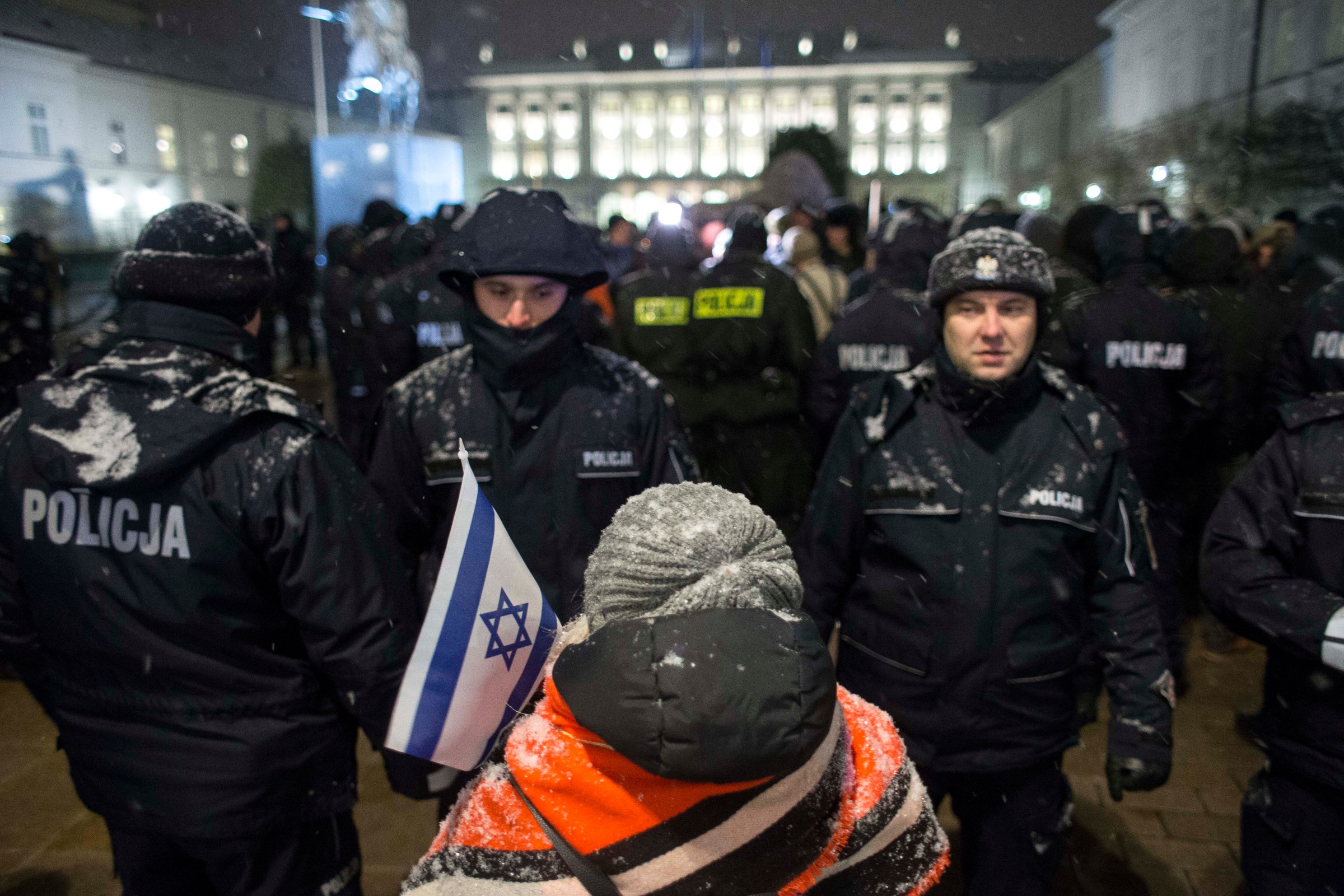 Far-right Polish groups protest against Israeli politics