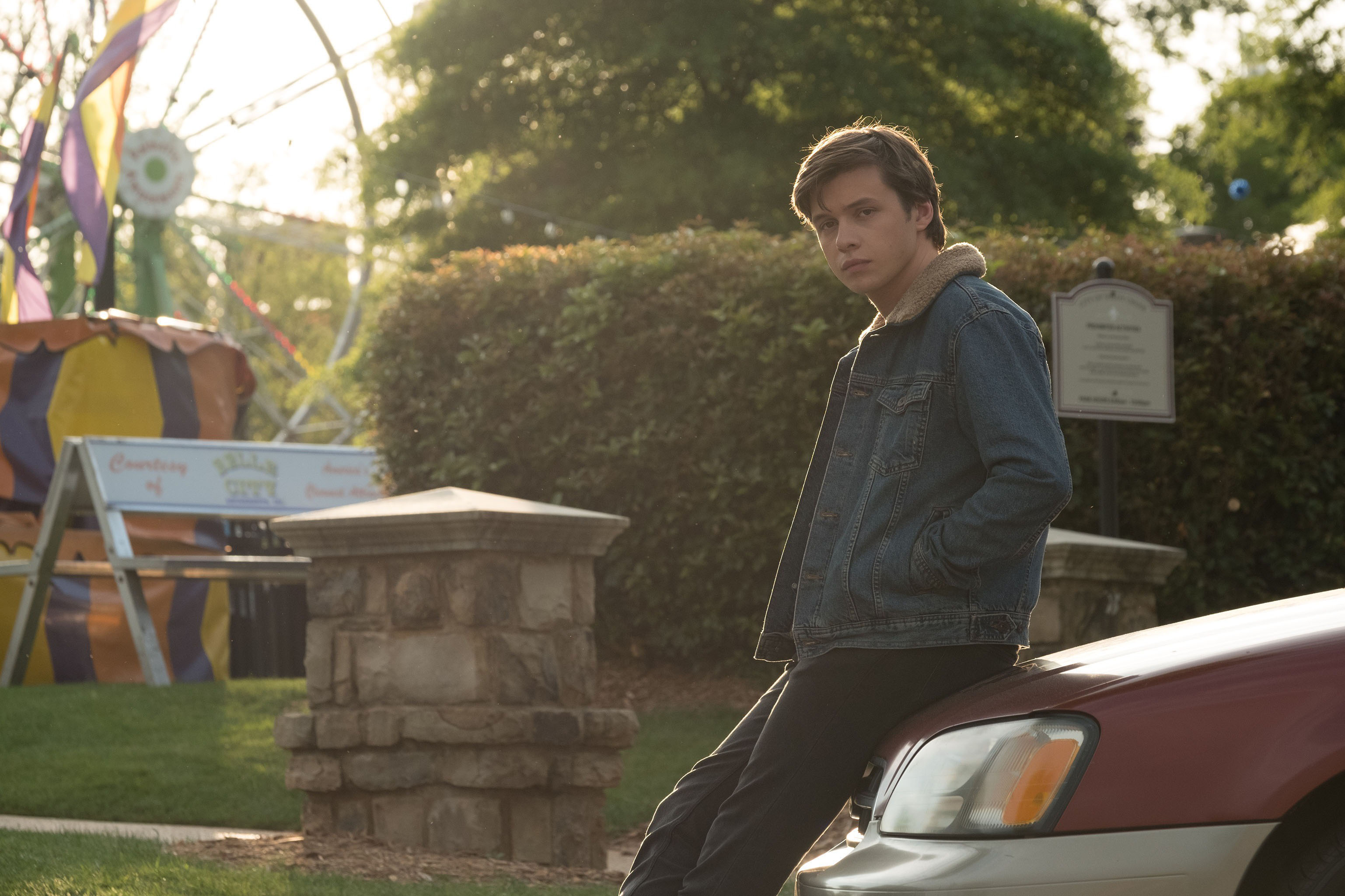Nick Robinson stars as Simon, a teenage with a lot on his mind (Ben Rothstein—20th Century Fox)