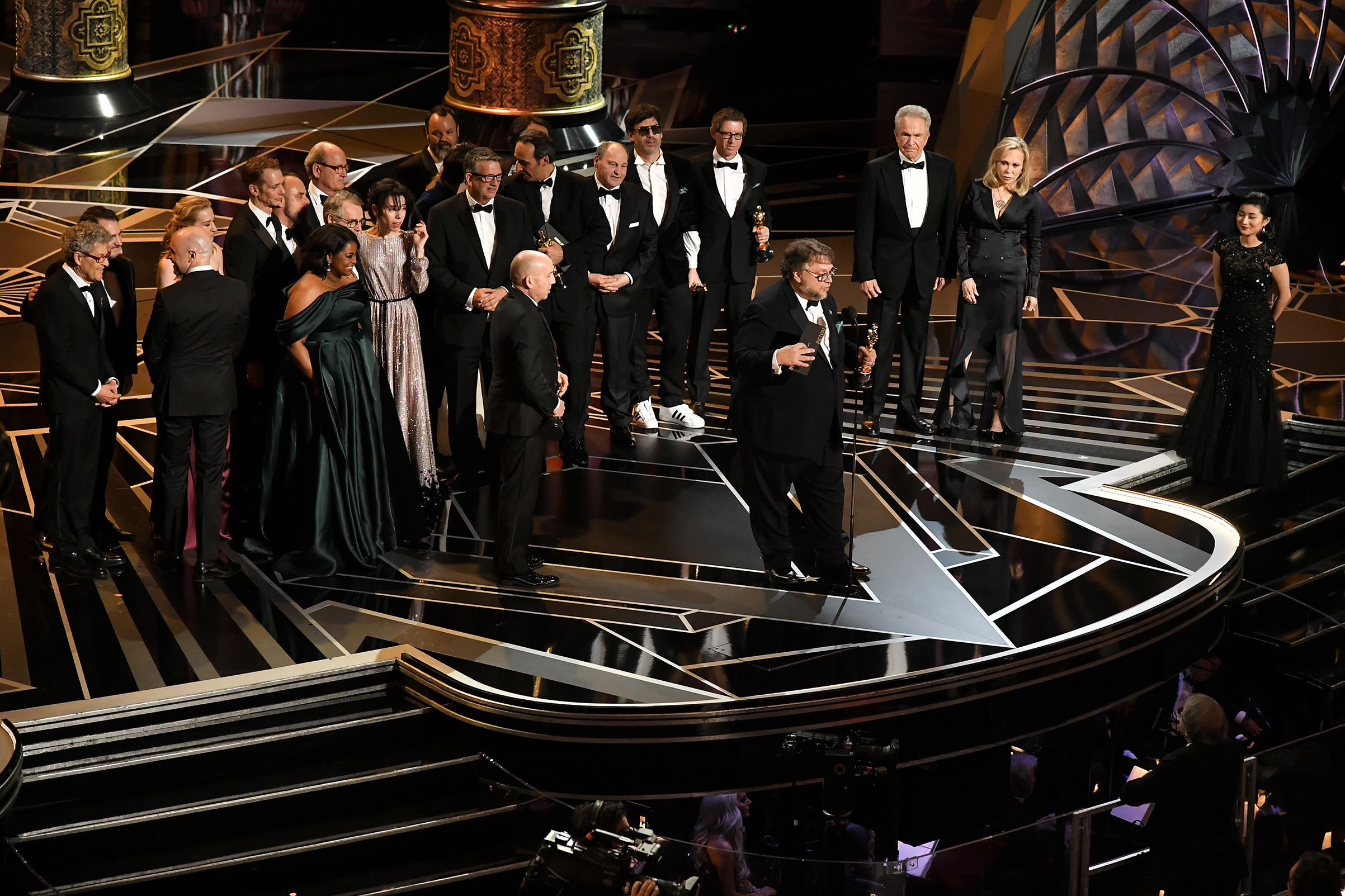 Guillermo del Toro with cast and crew 'The Shape Of Water' as they accept the award for Best Picture at the 90th Annual Academy Awards on March 4, 2018. (Rob Latour—Shutterstock)