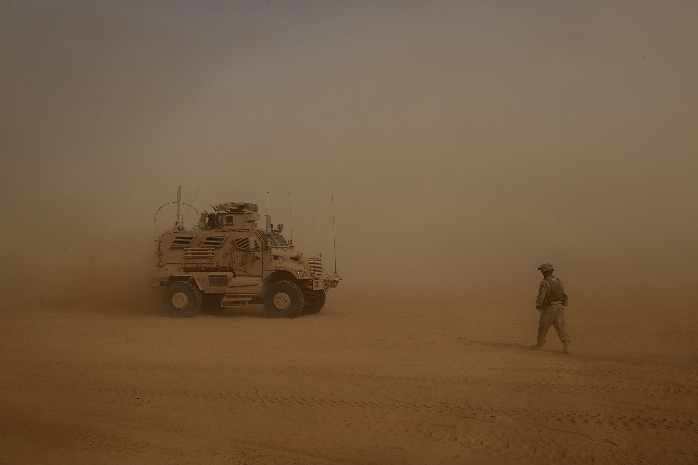 U.S. Marines prepare to build a military outpost in the fight against ISIS during a sandstorm in western Anbar, Iraq, on Nov. 6, 2017. (AP/REX/Shutterstock)
