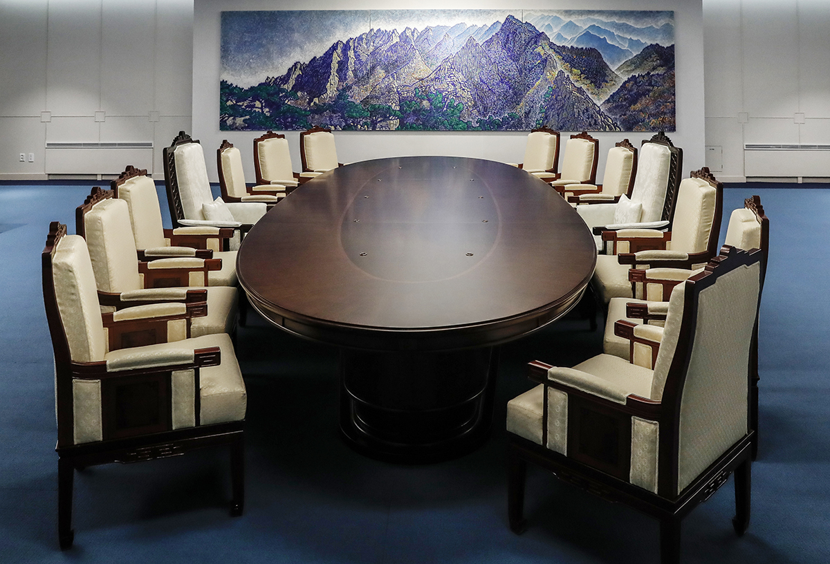 The Inter Korean Summit meeting room is seen at the Peace House on April 25, 2018 in Panmunjom, South Korea. (Korea Summit Pool—Getty Images)