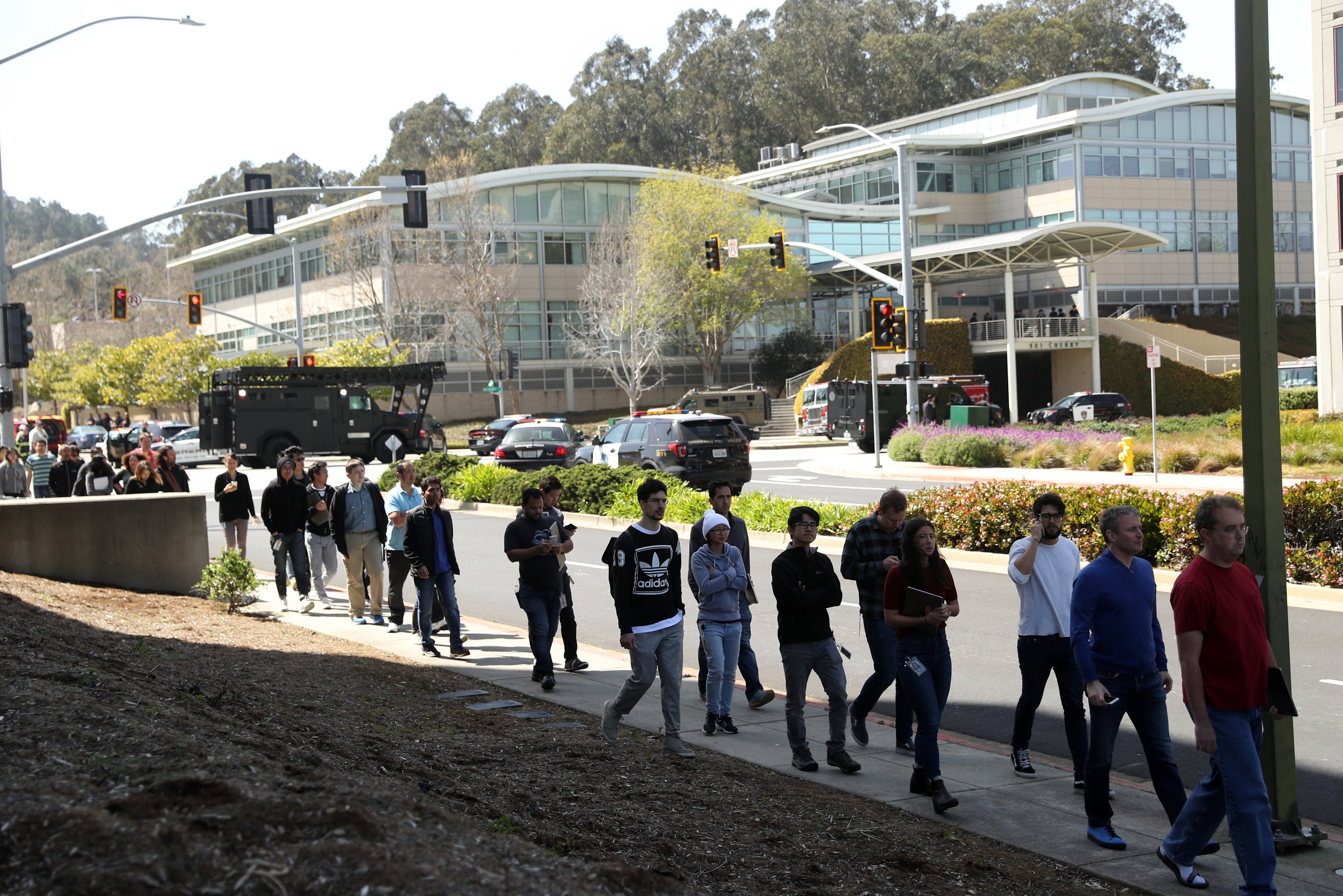 YouTube employees leave the scene after police responded to active shooter situation at YouTube facility in San Bruno. (Scott Strazzante—San Francisco Chronicle/Polaris)