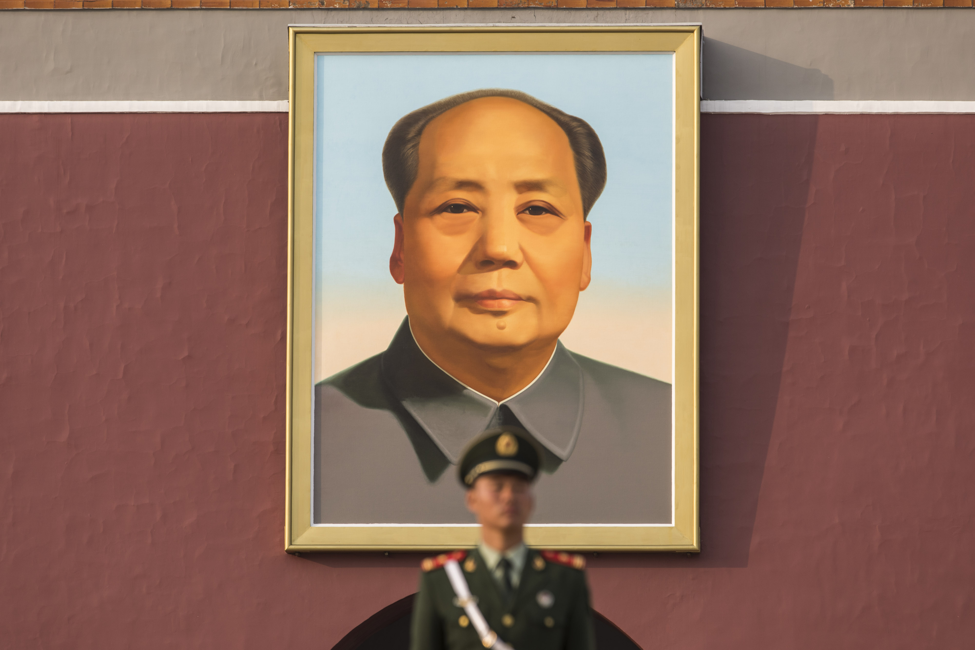 Vid 0408. Mao Zedong Mao портрет. Площадь Мао Цзэдуна. Мао Цзэдун и Хрущёв. Мао Цзэдун портрет в Пекине.