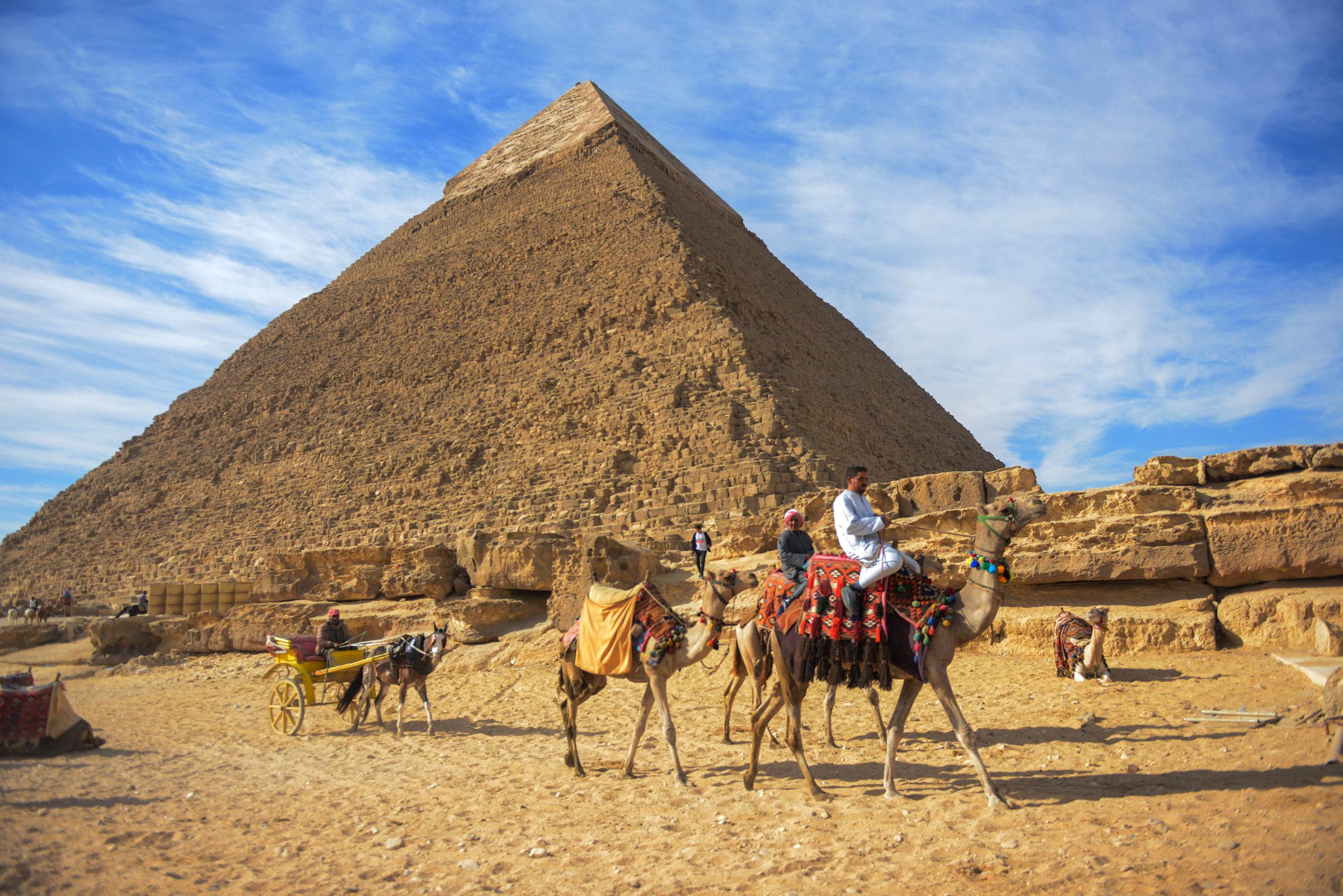 EGYPT-PYRAMIDS-TOURISM