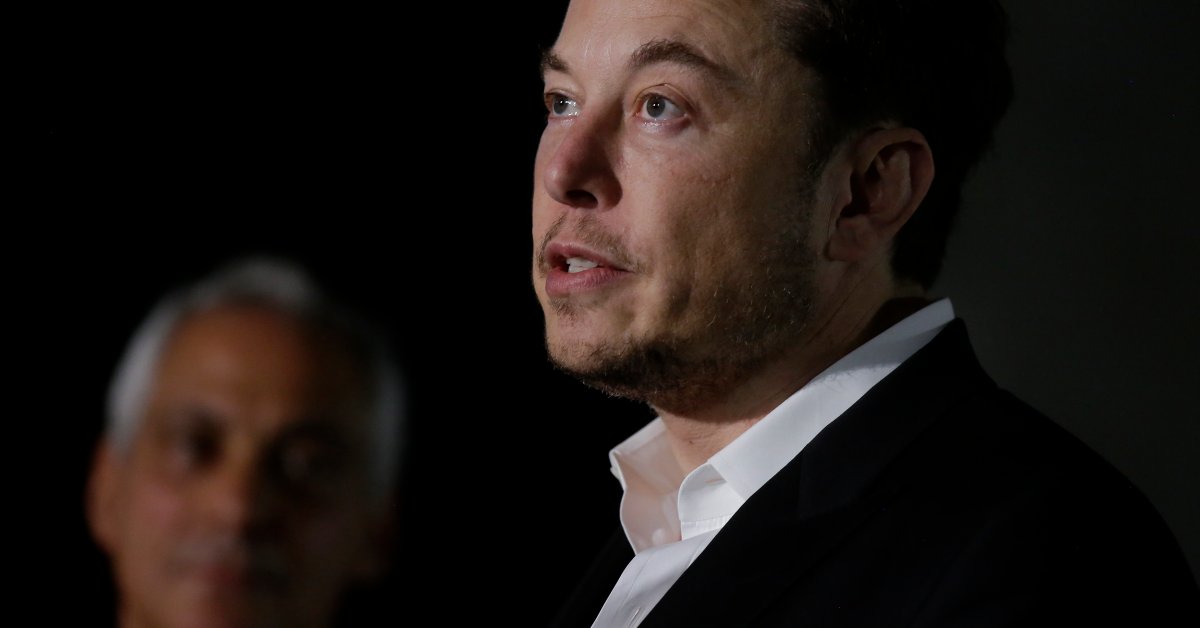 Elon Musks Calls British Cave Diver A 'Pedo' On Twitter