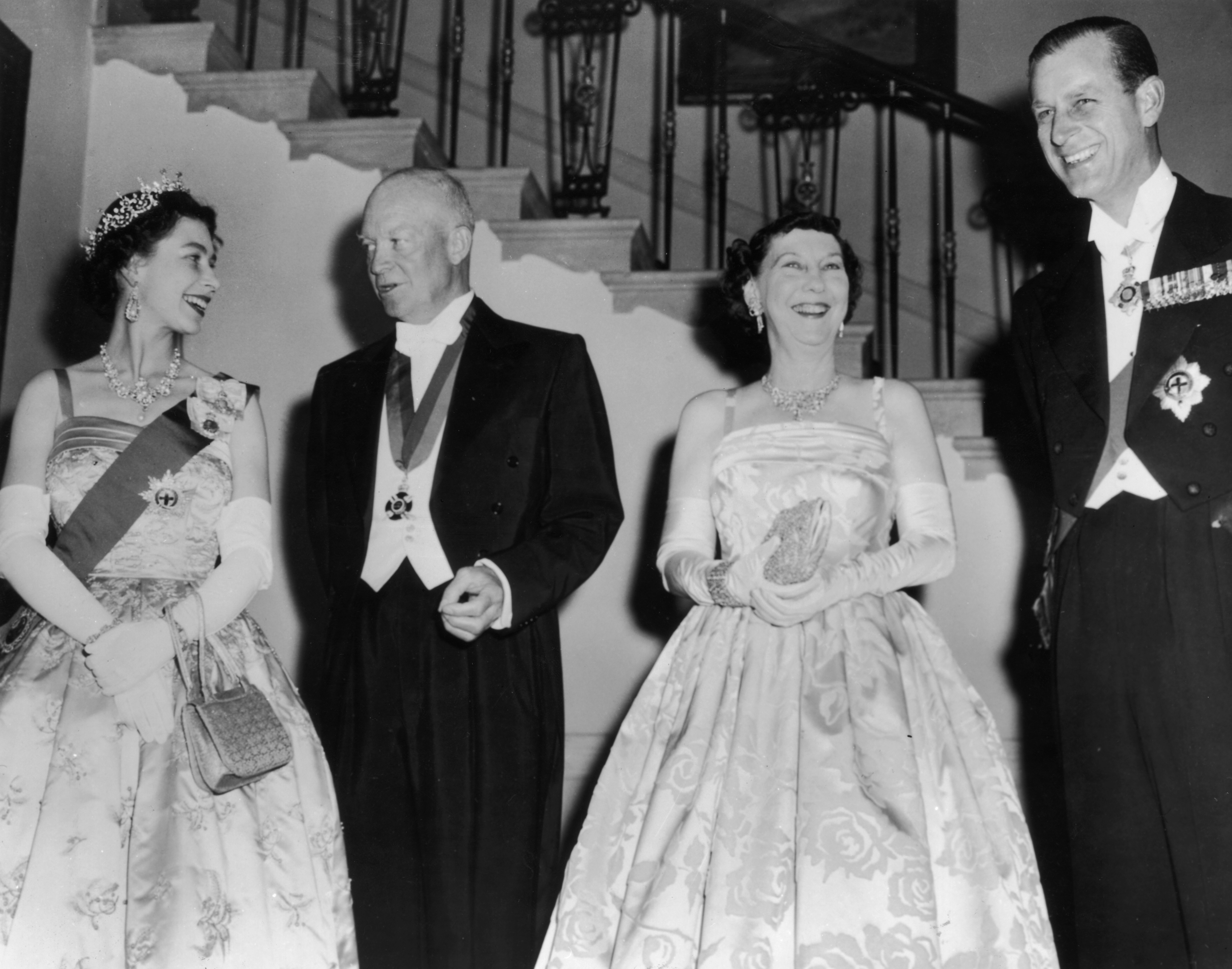 20th October 1957: Queen Elizabeth II, US president Dwight D Eisenhower (1890 - 1969) with his wife Mamie (1896 - 1979) and Prince Philip, Duke of Edinburgh at a White House State banquet. (Keystone/Getty Images)