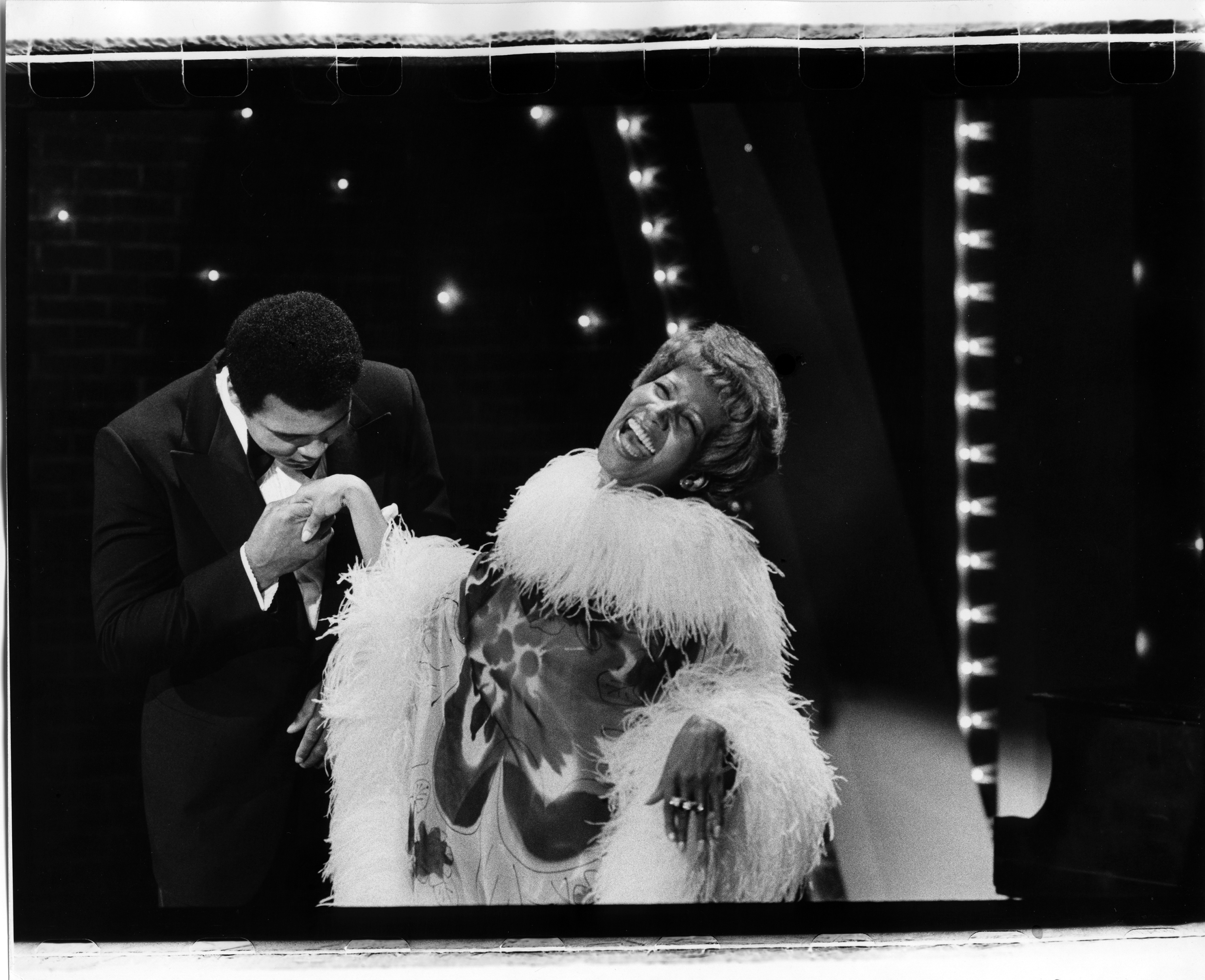 Muhammad Ali, left, and Aretha Franklin on The Muhammad Ali Variety Show in 1975. (ABC/Getty Images)