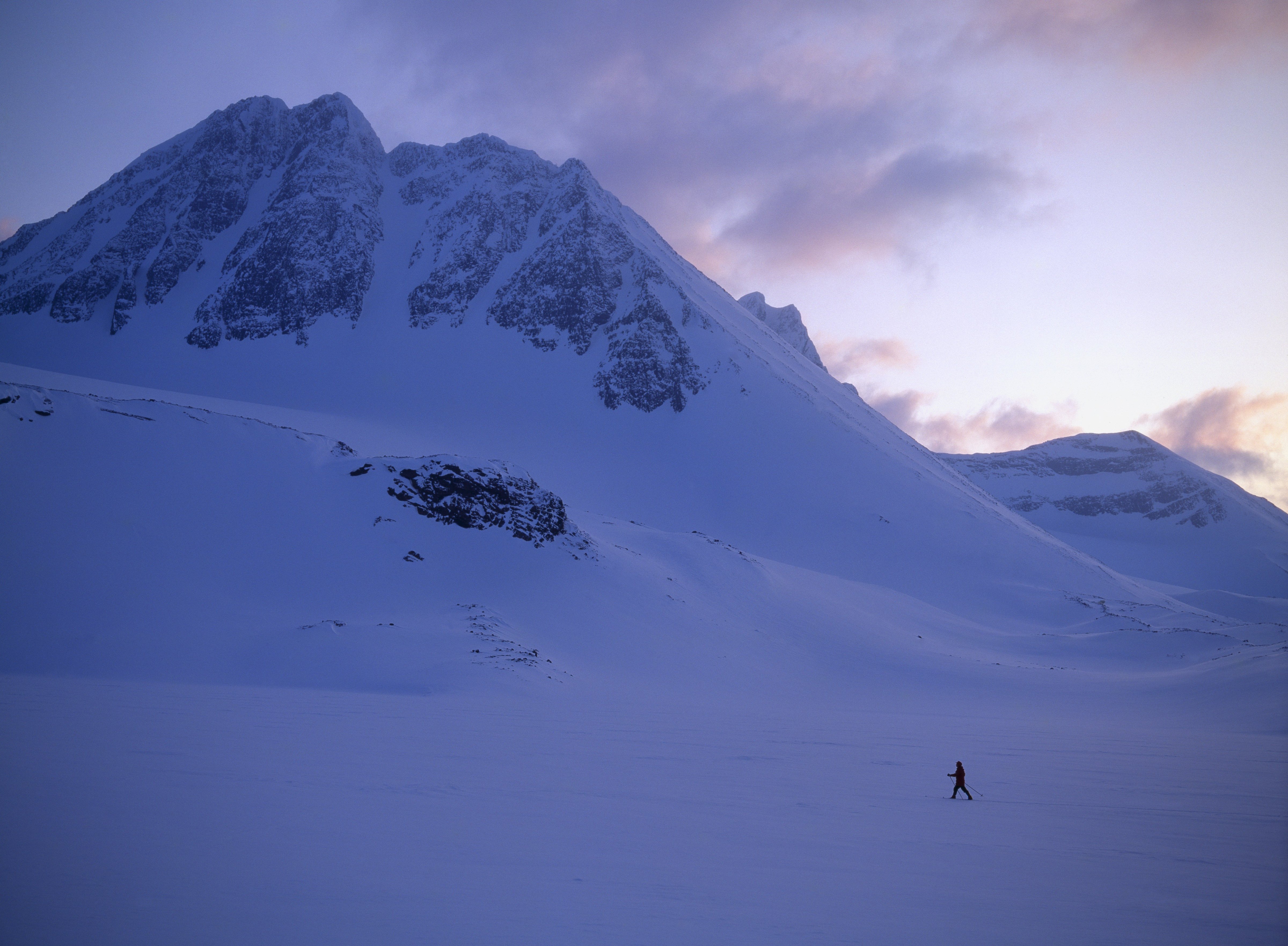 A person cross country skiing in Kebnekaise, Lapland (Mats Rosenberg&mdash;Getty Images/Nordic Photos)