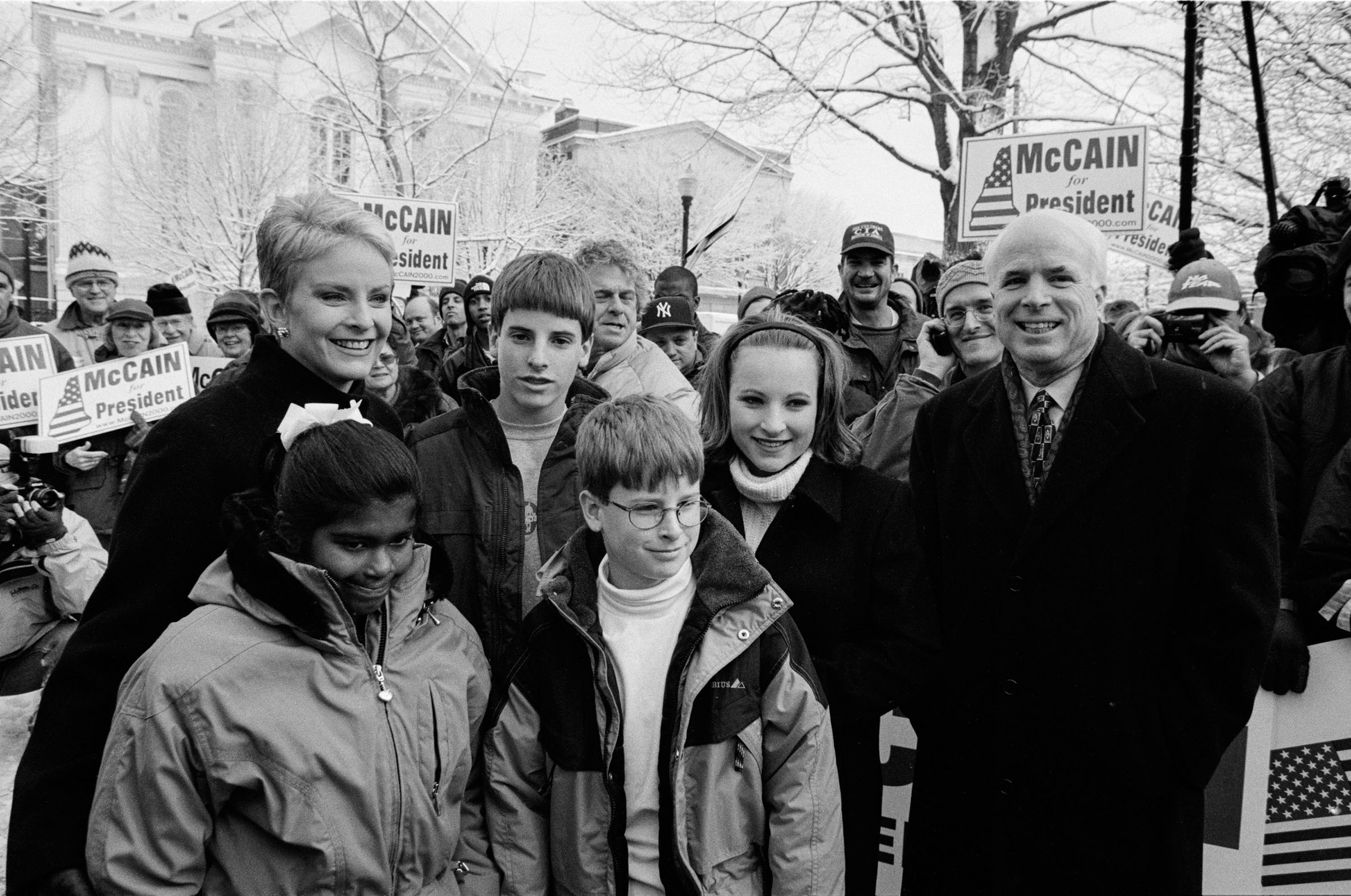 John McCain at a rally in the park with his family: (L-R) daughter Bridget (8), wife Cindy, sons Jack (13) and Jimmy (10), and daughter Meghan (15), in Keene, NH on Jan. 31, 2000. (David Hume Kennerly—Getty Images)