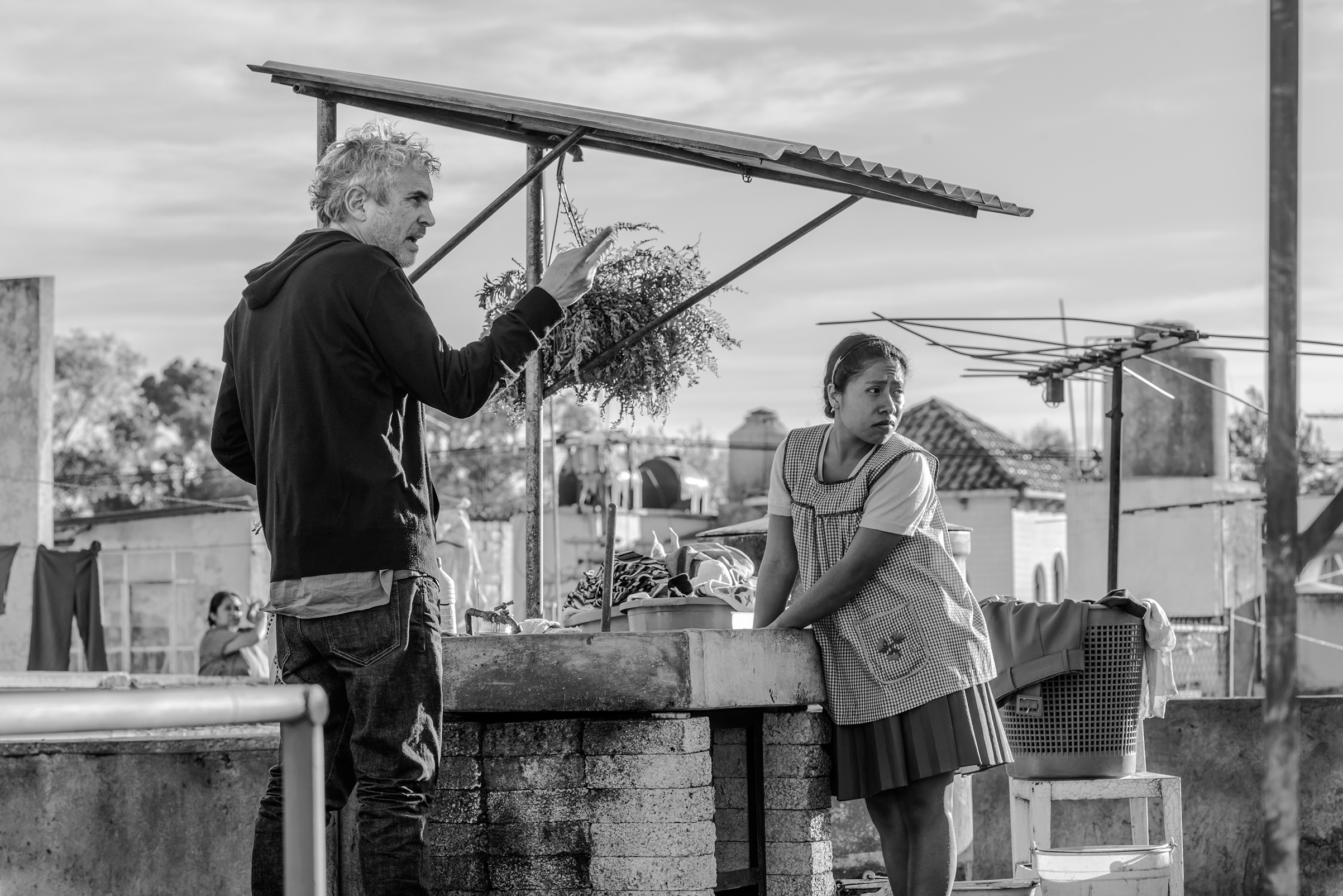 Behind the scenes of ROMA by director Alfonso Cuarón. (Carlos Somonte—Netflix)