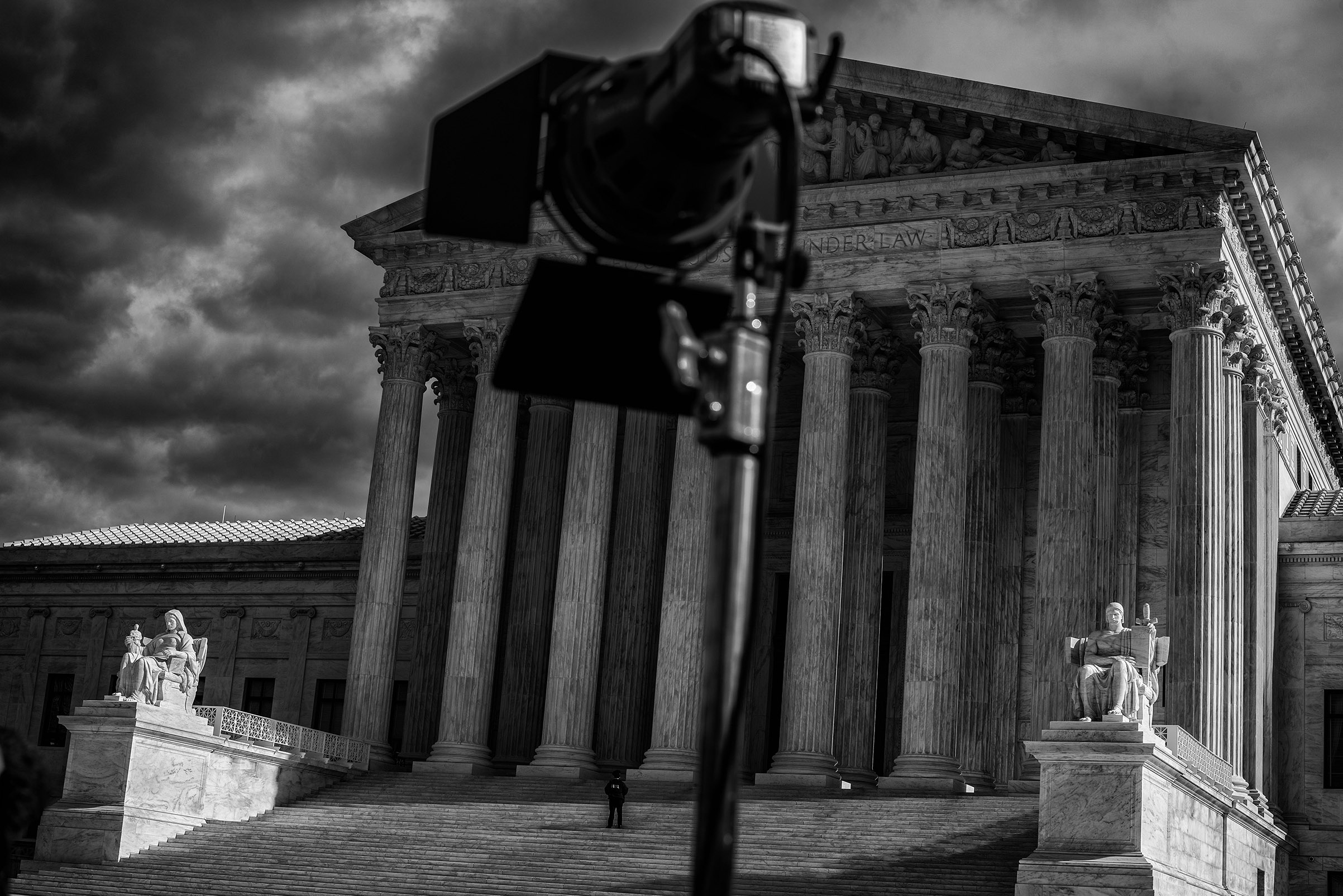 Politicization has undermined public faith in the Supreme Court (Stephen Voss—Redux)