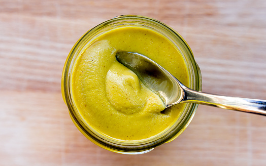 Mustard in a bowl (Andrew Balcombe/EyeEm)
