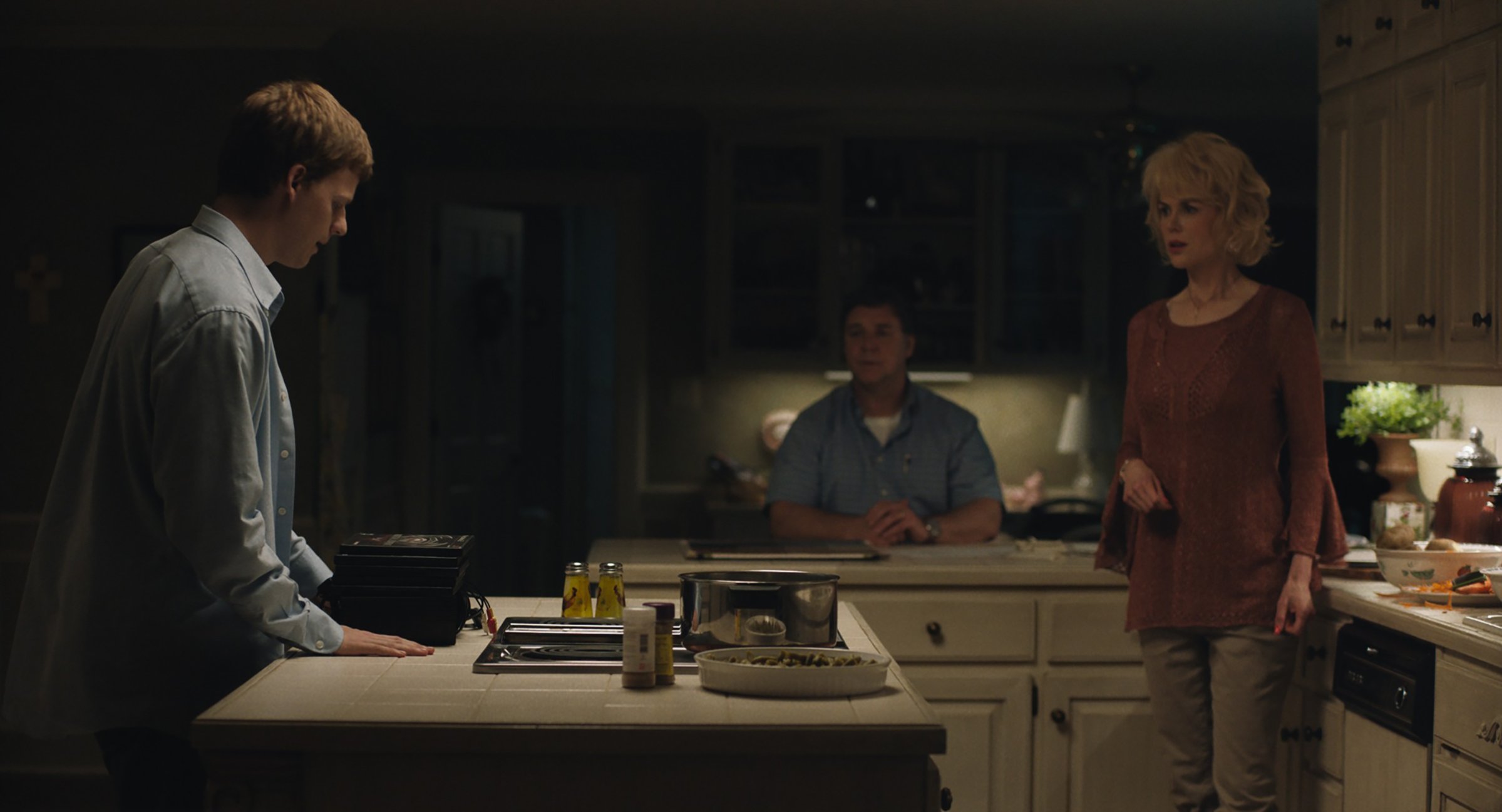 Lucas Hedges stars as Jared and Russel Crowe and Nicole Kidman as Jared's parents, Marshall and Nancy in Joel Edgerton’s Boy Erased, a Focus Features release.