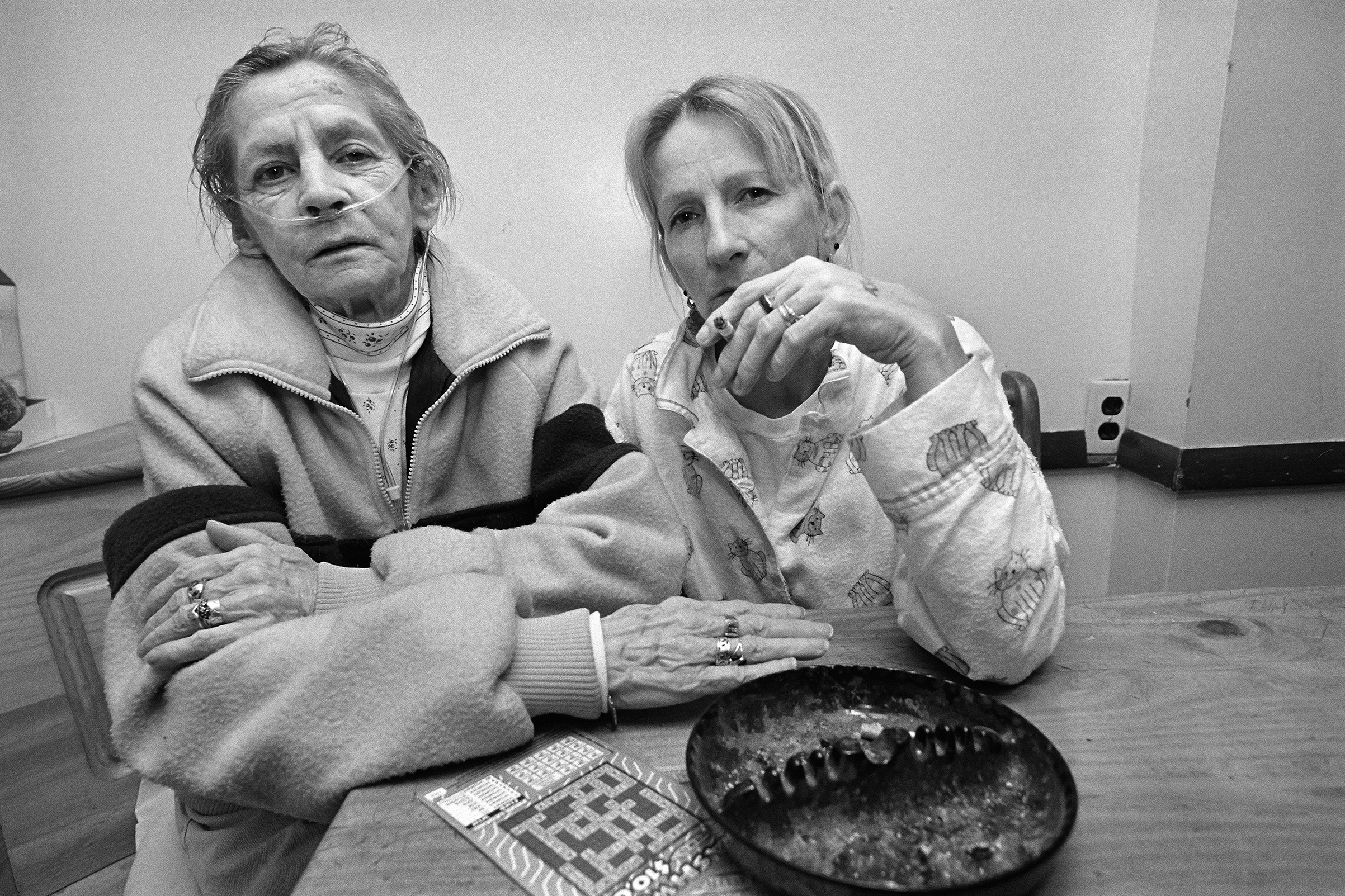 Wilhelmina and Deb in 2005. "This was the summer Wilhelmina, Kayla’s grandmother moved into Debs house after her cancer had progressed to its final stages," says Kenneally. "When it was too hot outside, the girls stayed in Kayla’s living room and sang along to music videos, while Wilhelmina lay dying on one of the couches." (Brenda Ann Kenneally)