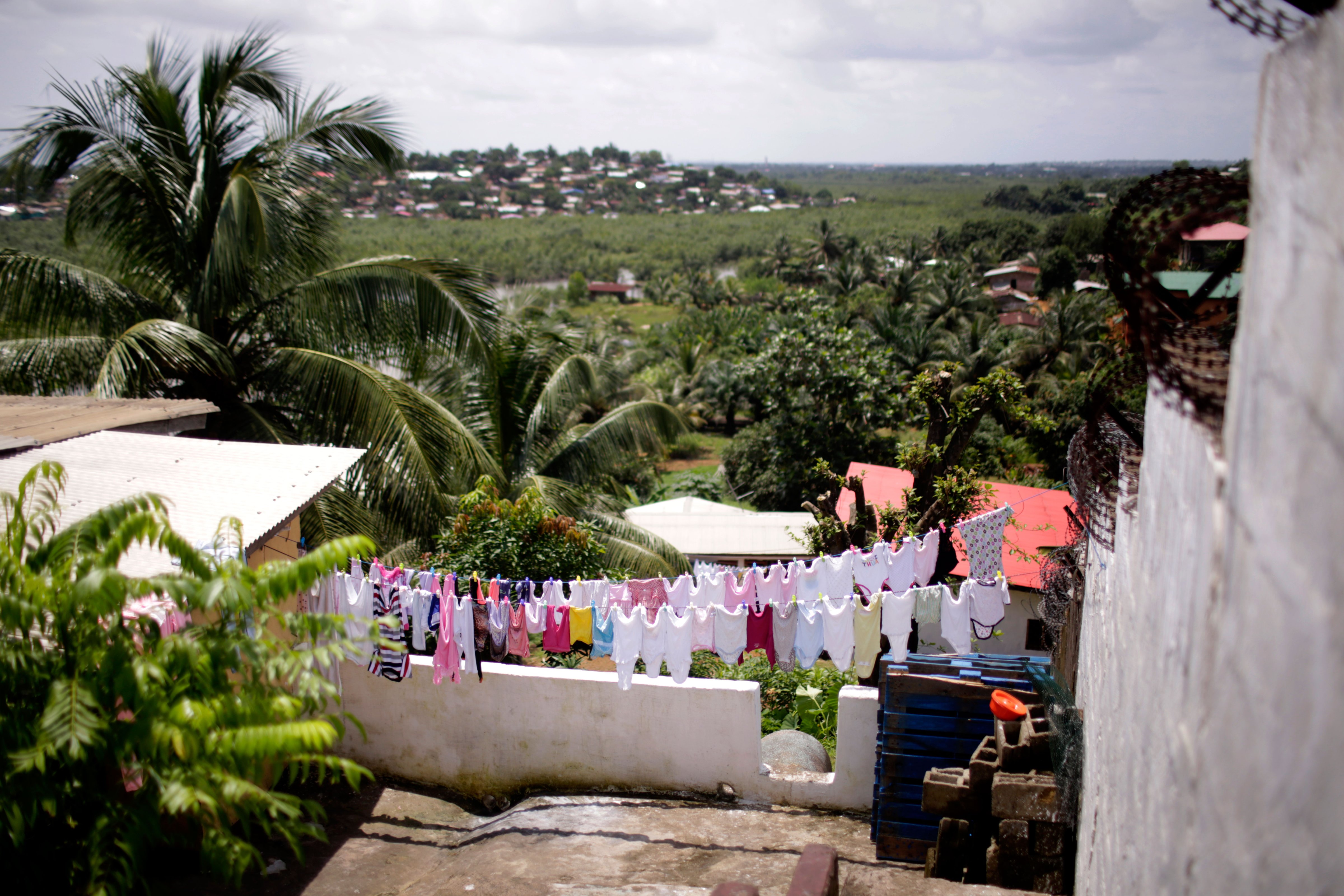 Clothes hang to dry in Congo Town, Monrovia, Liberia. (Kathleen Flynn, special to ProPublica)