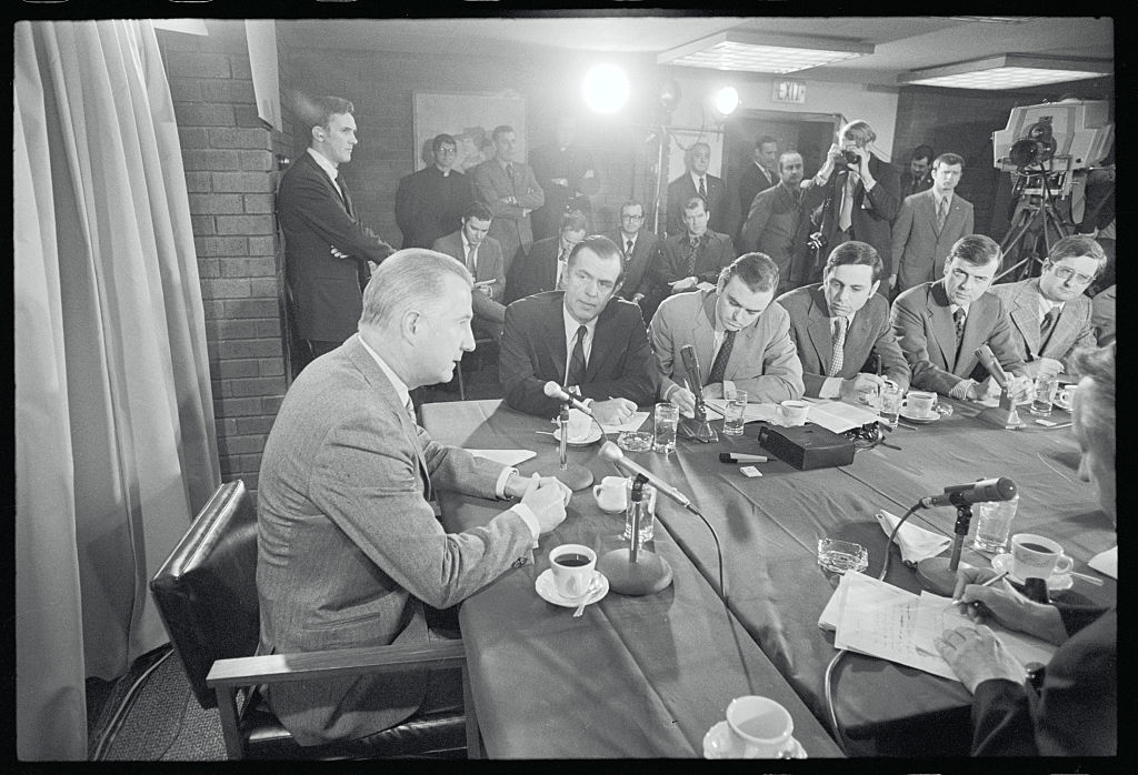 Vice President Spiro Agnew meets with members of the Massachusetts news media in the wake of a speech criticizing the news media, on March 19, 1971, in Newton, Mass. (Bettmann—Bettmann Archive)