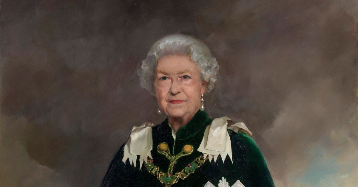 Queen Elizabeth II Is Regal in New Official Portrait | Time