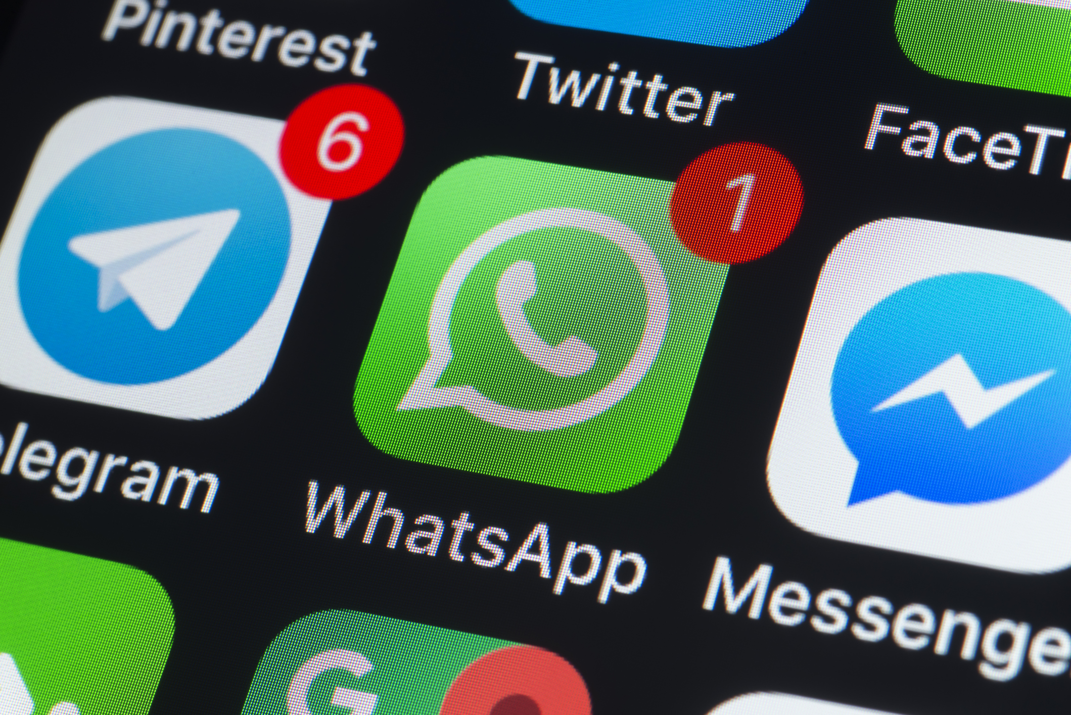 Whatsapp, Messenger, Telegram and other phone chat Apps on iPhone screen