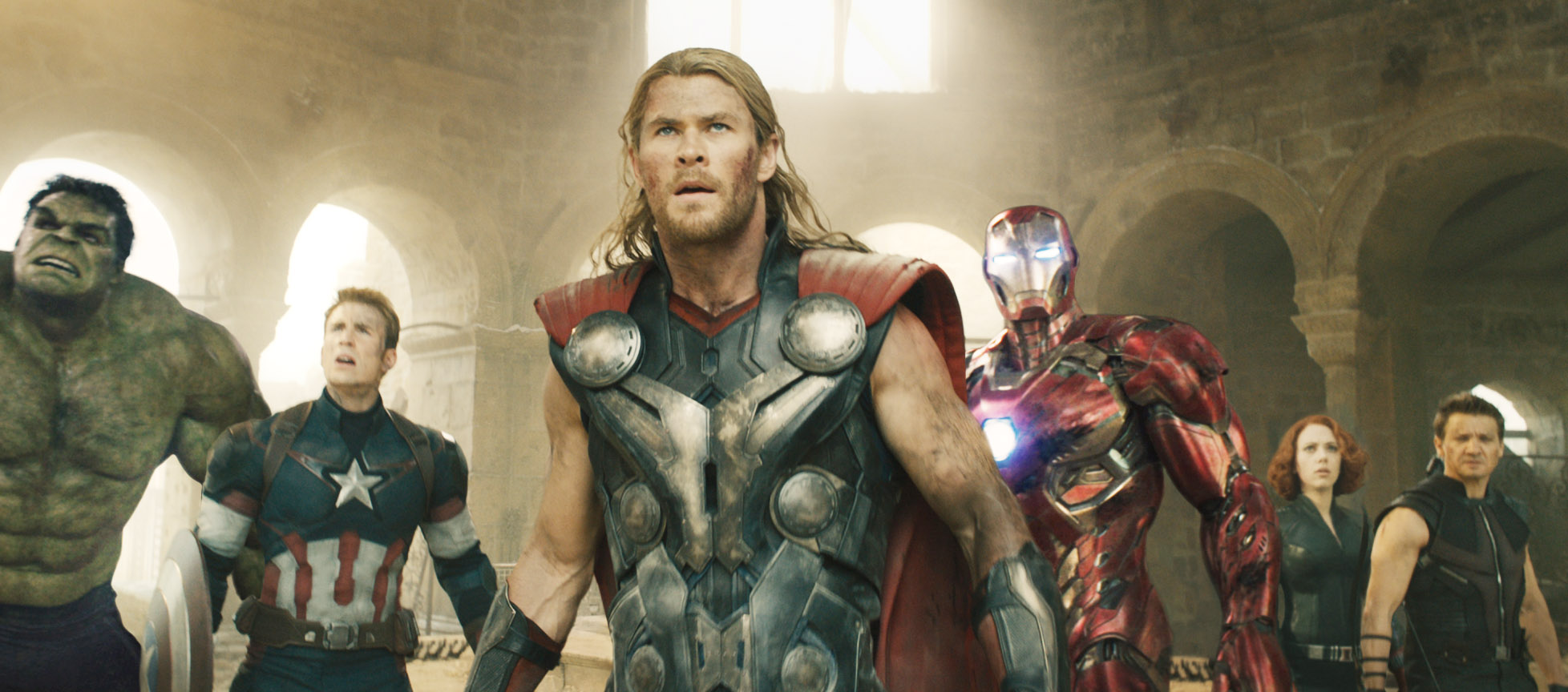 AVENGERS: AGE OF ULTRON, l-r: Incredible Hulk (Mark Ruffalo), Chris Evans (as Captain America),
