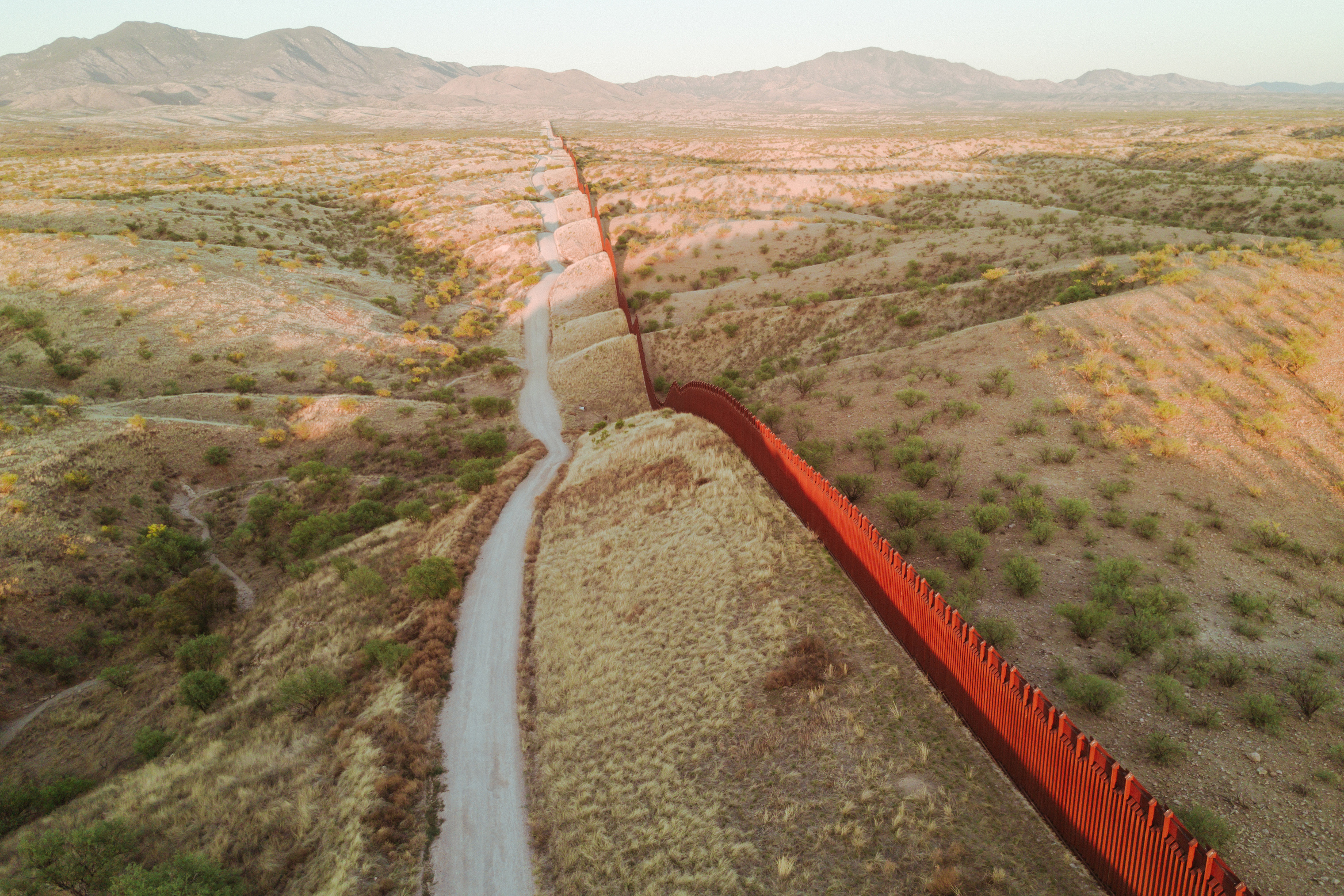 Border fence, east of Nogales, Ariz. (Elliot Ross)