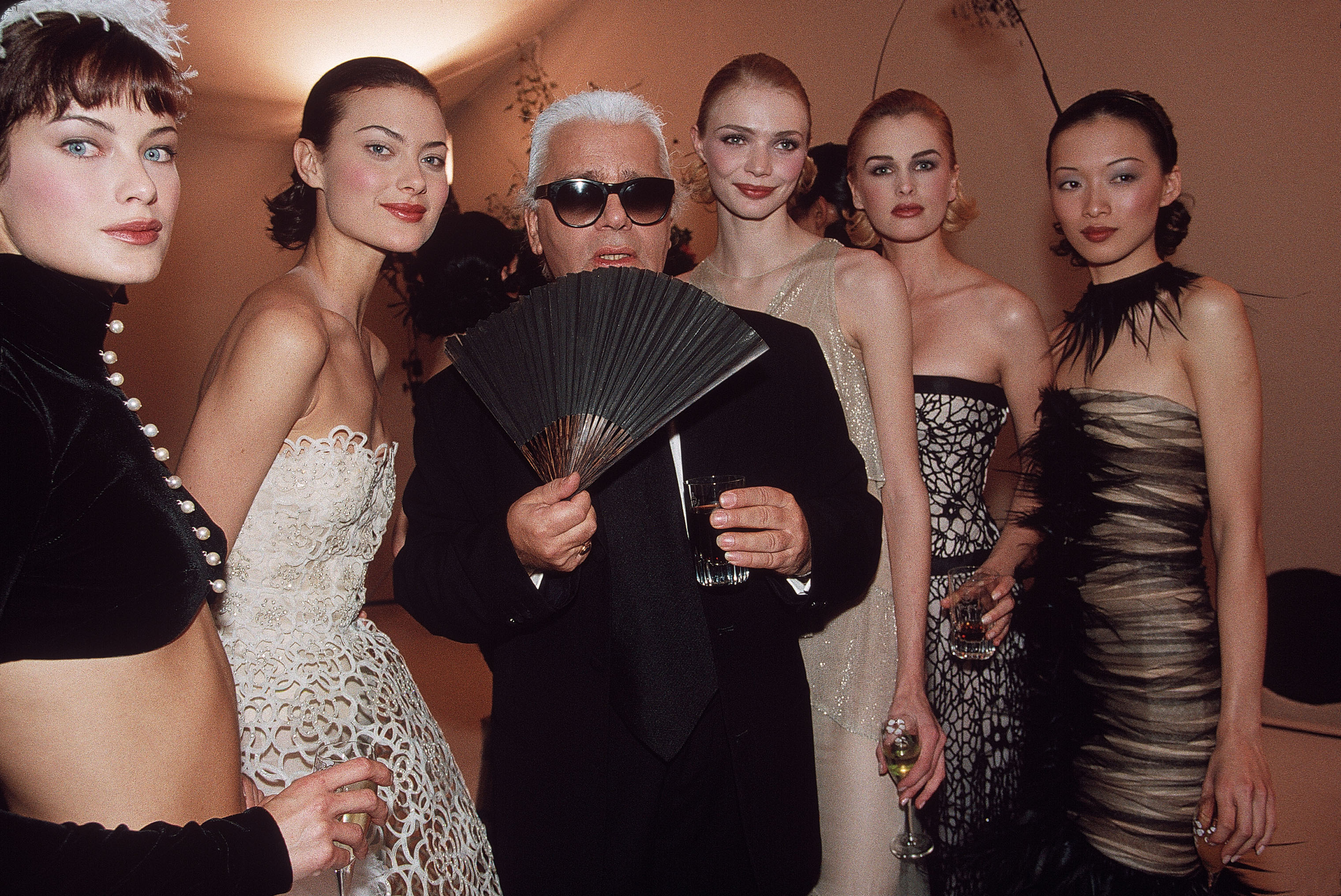 Karl Lagerfeld at the Chanel Summer 1997 Collection fashion show. (A. Abbas—Magnum Photos)