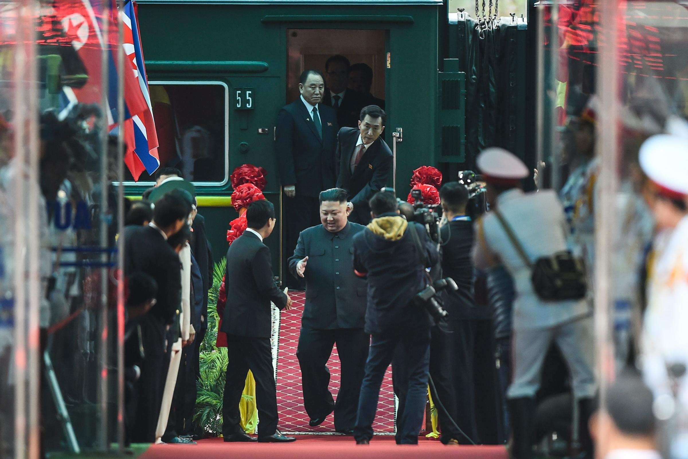 Kim Jong Un Arrives in Vietnam by Train