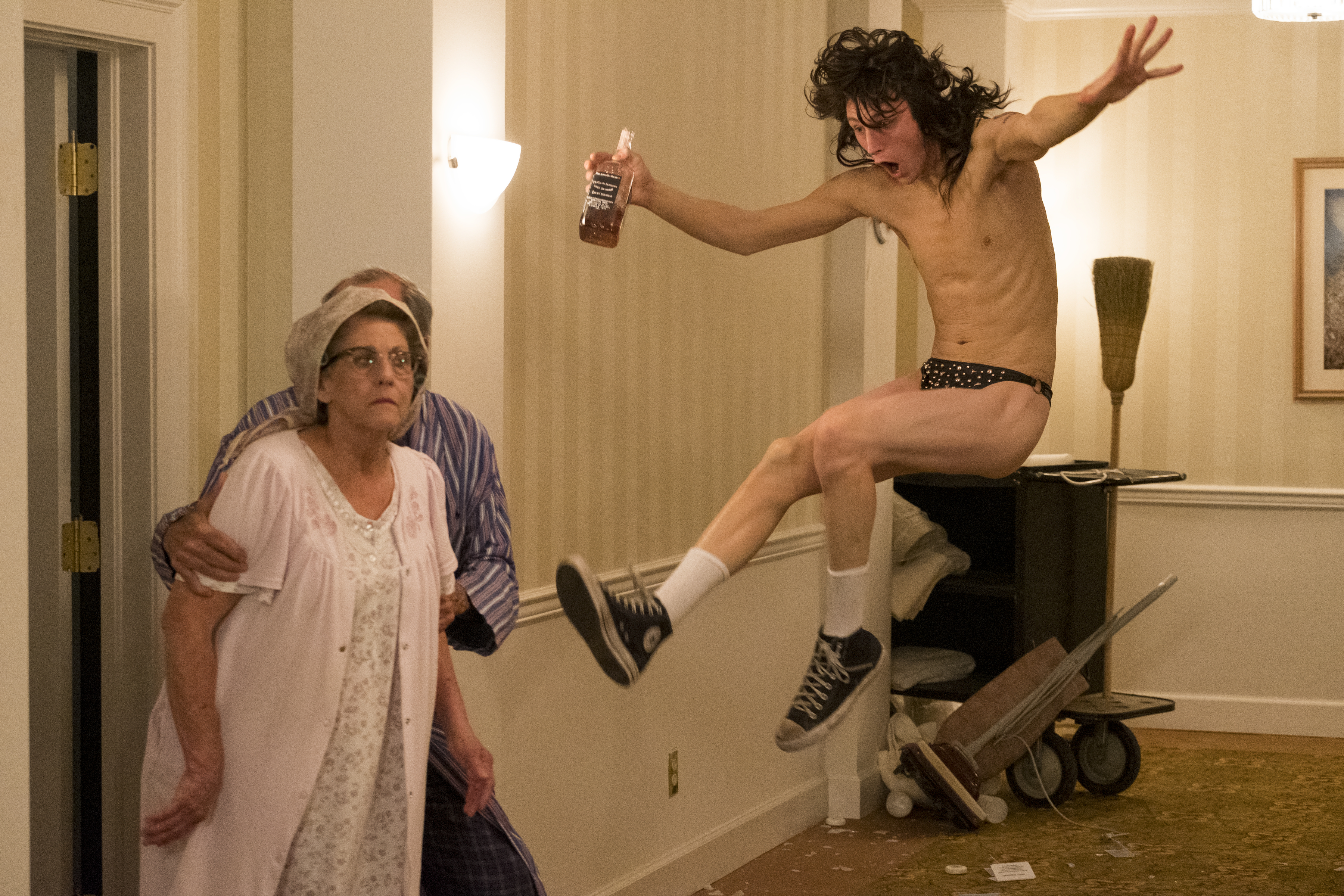 Tommy Lee, played by Machine Gun Kelly, carouses in The Dirt, Netflix's Mötley Crüe biopic. (Jake Giles Netter)