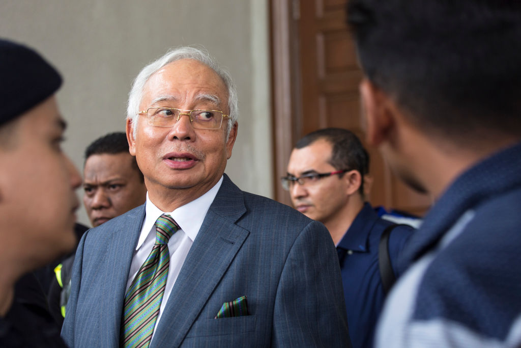 Malaysia's former Prime Minister Najib Razak exits the Kuala Lumpur High Court in Kuala Lumpur, Malaysia on Aug. 8, 2018. (Ore Huiying&mdash;Getty Images)