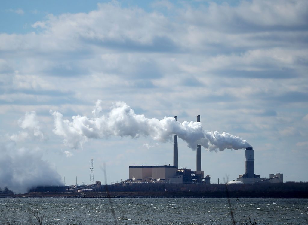 Emissions spew from a large stack at the coal fired Brandon Shores Power Plant, in Baltimore, Md., on March 9, 2018. (Mark Wilson—Getty Images)