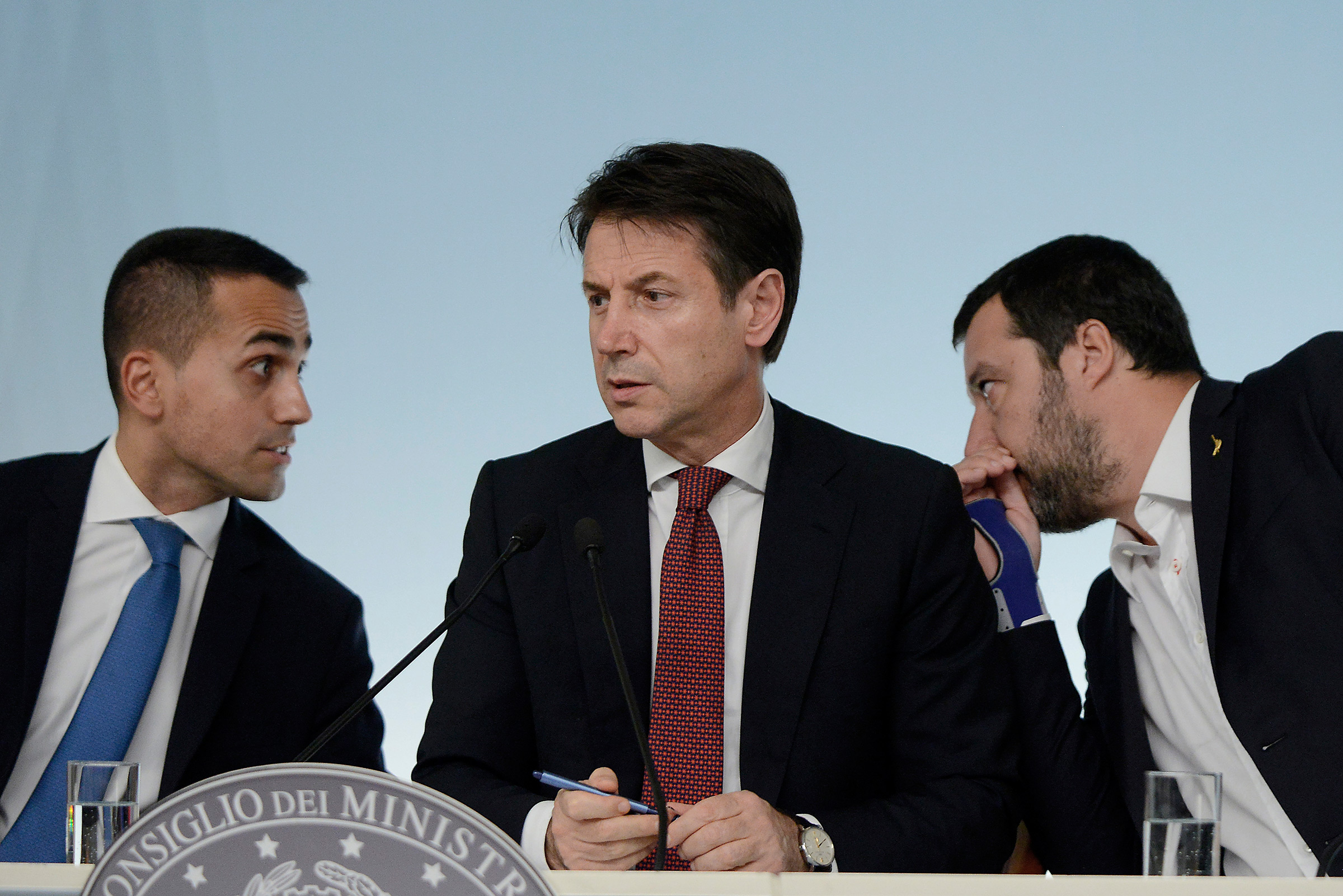 Five Star head Luigi Di Maio, Prime Minister Giuseppe Conte, and League leader Matteo Salvini at a press conference in Rome, Italy on Oct. 20, 2018. (Simona Granati—Corbis/Getty Images)