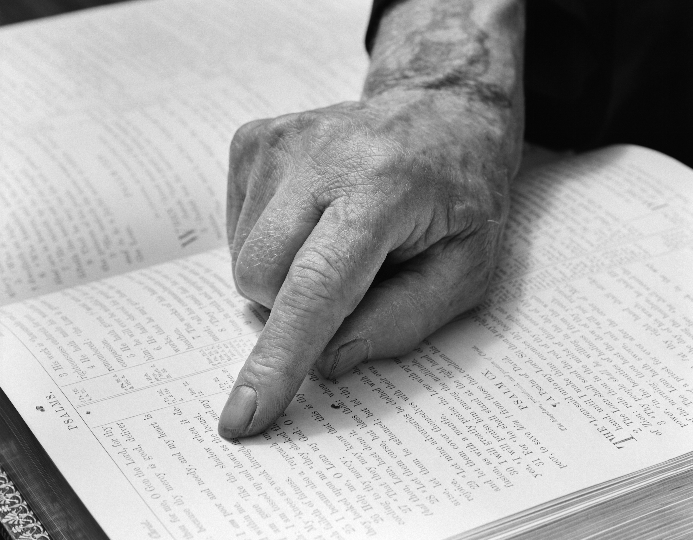 The hand of a man reading the Bible (H. Armstrong Roberts/ClassicStoc/Getty Images)