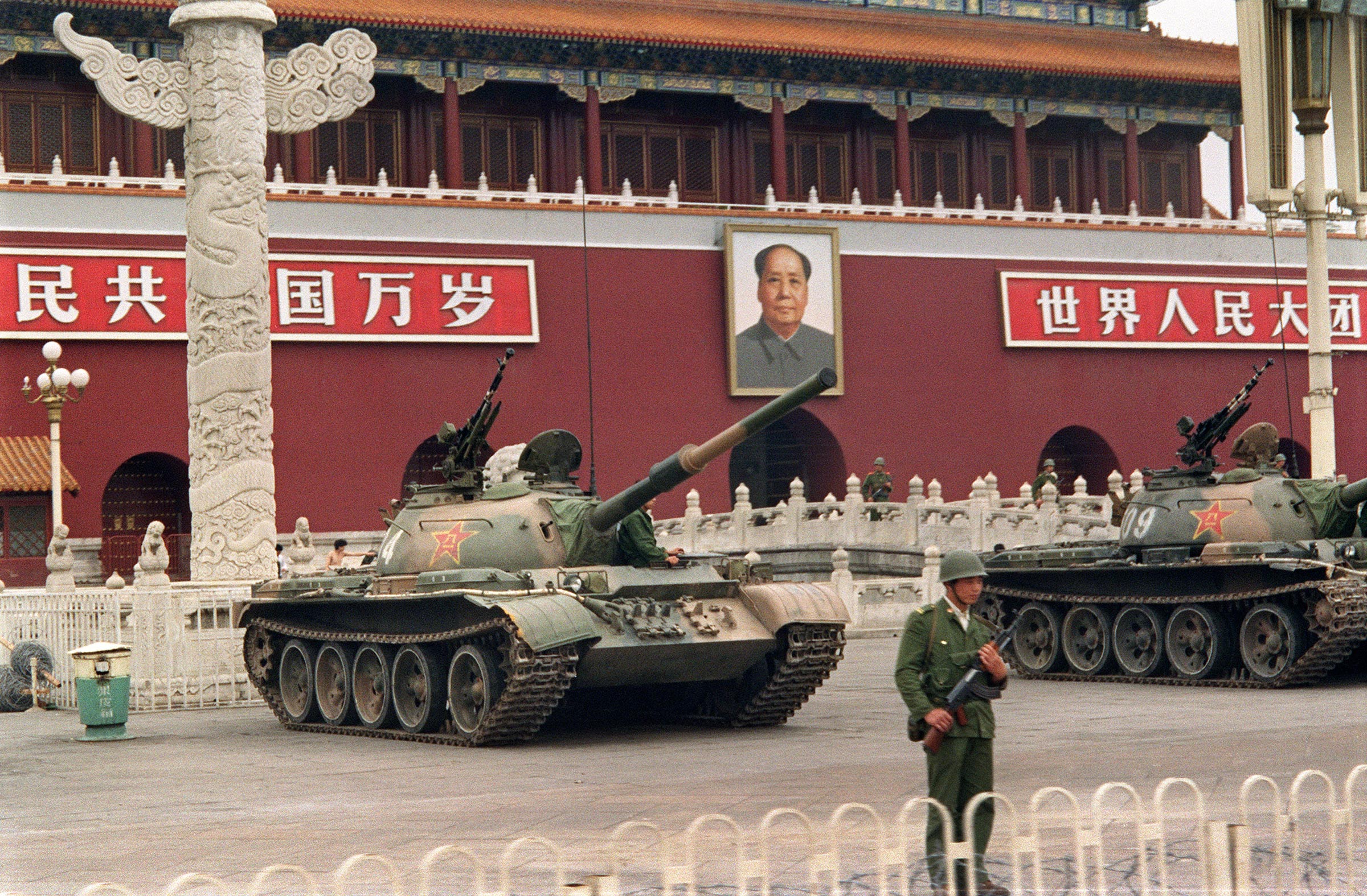 People's Liberation Army tanks are positioned at Tiananmen Square on June 9, 1989. (Catherine Henriette—AFP/Getty Images)