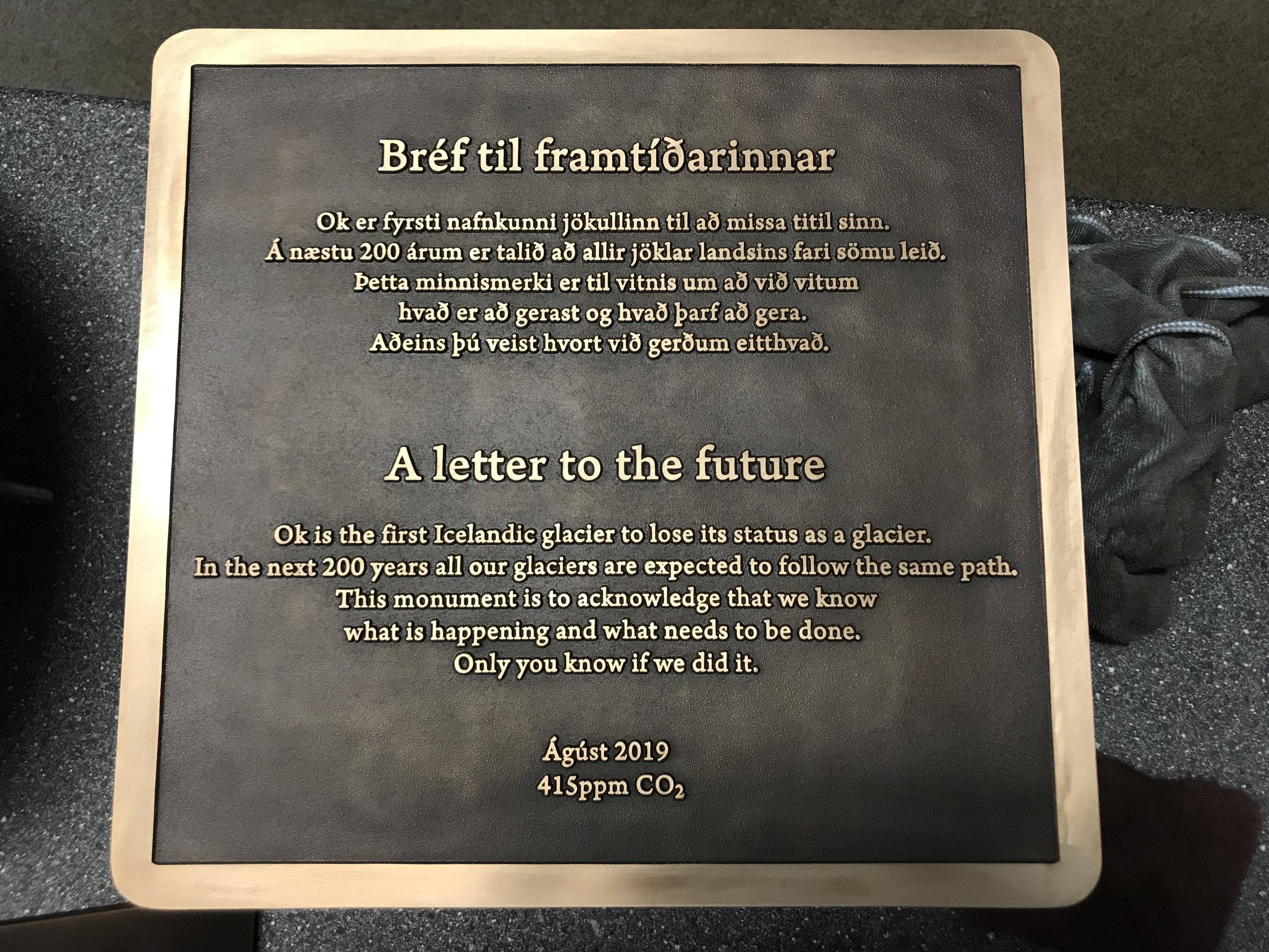 The memorial for the Icelandic glacier is the first of its kind. The words are written by Icelandic author and poet Andri Snaer Magnason. (Grétar Már Þorvaldsson / Málmsteypan Hella)