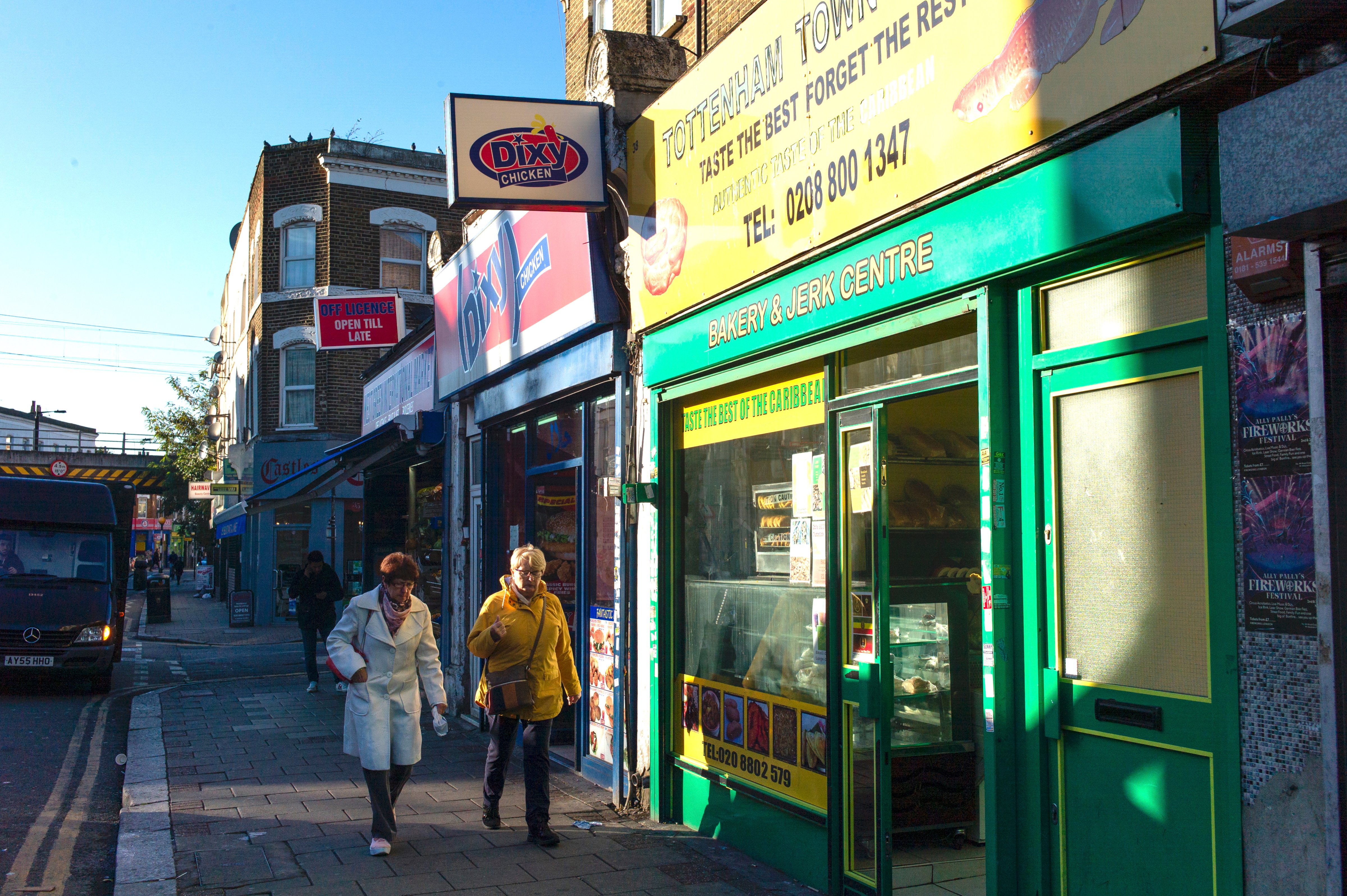 Shops on West Green Road, which has been named the 'Unhealthiest' in London on November 02, 2018 in London, England. (Dan Kitwood—Getty Images)