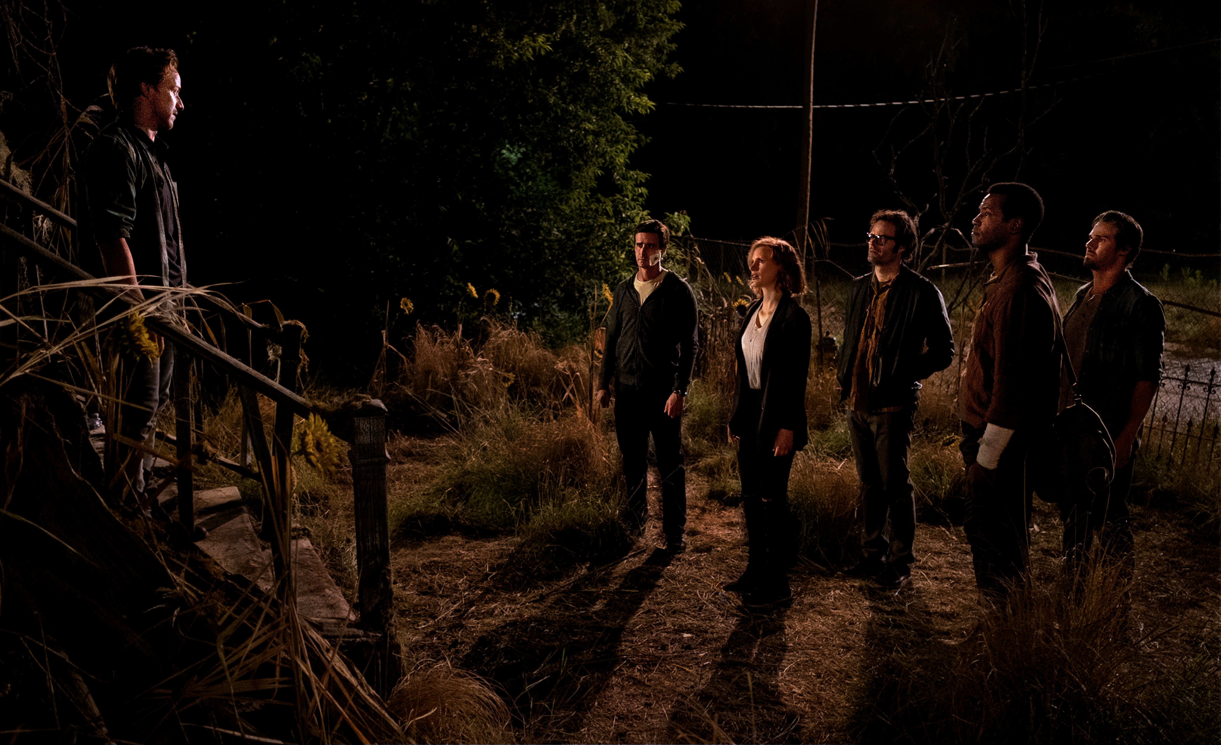 (L-r) James McAvoy as Bill Denbrough, James Ransone as Eddie Kaspbrak, Jessica Chastain as Beverly Marsh, Bill Hader as Richie Tozier, Isaiah Mustafa as Mike Hanlon, and Jay Ryan as Ben Hanscom in 'It Chapter Two' (Brooke Palmer—Warner Bros. Pictures)