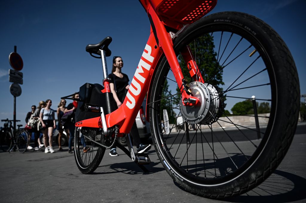 This picture taken on April 19, 2019 in Paris shows an electric bicycle of the share service known as 