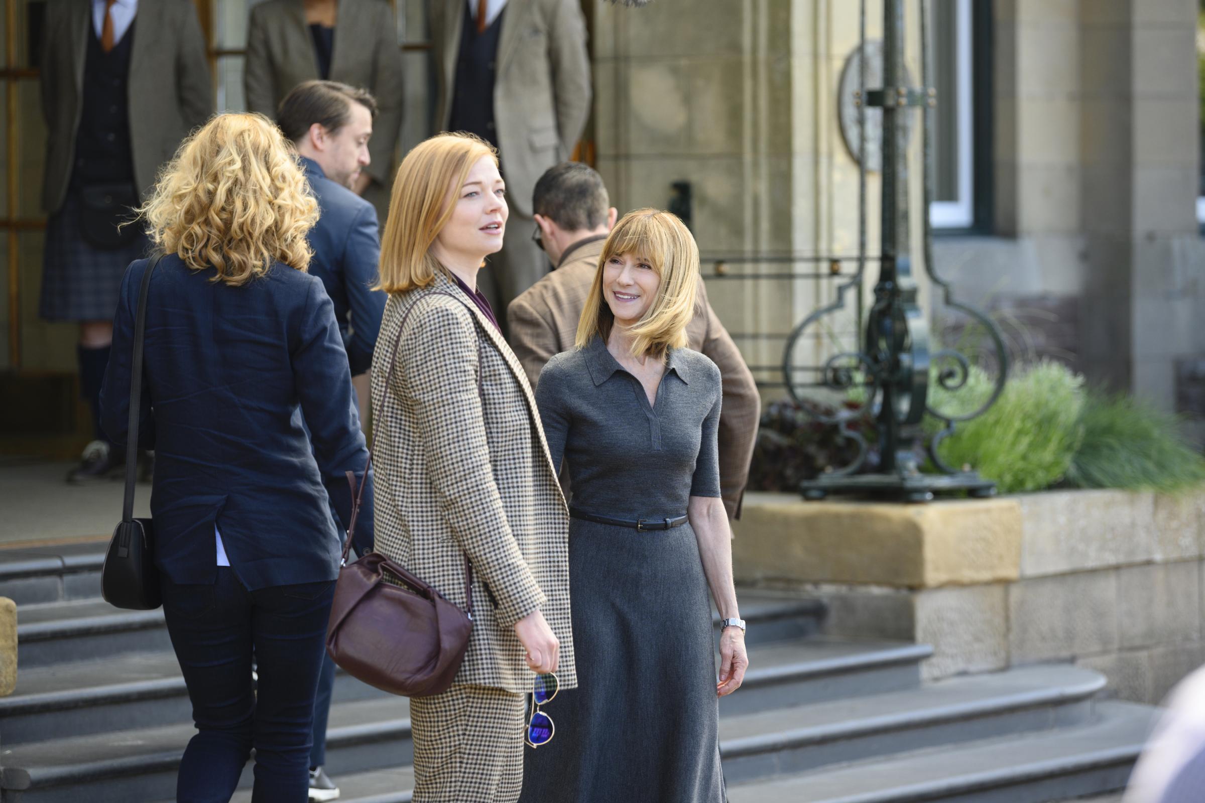 Sarah Snook with Holly Hunter in Succession