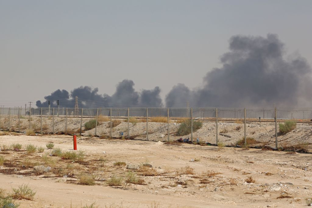 Smoke billows from an Aramco oil facility in Abqaiq about 60km (37 miles) southwest of Dhahran in Saudi Arabia's eastern province on Sept. 14, 2019. (-&mdash;AFP/Getty Images)