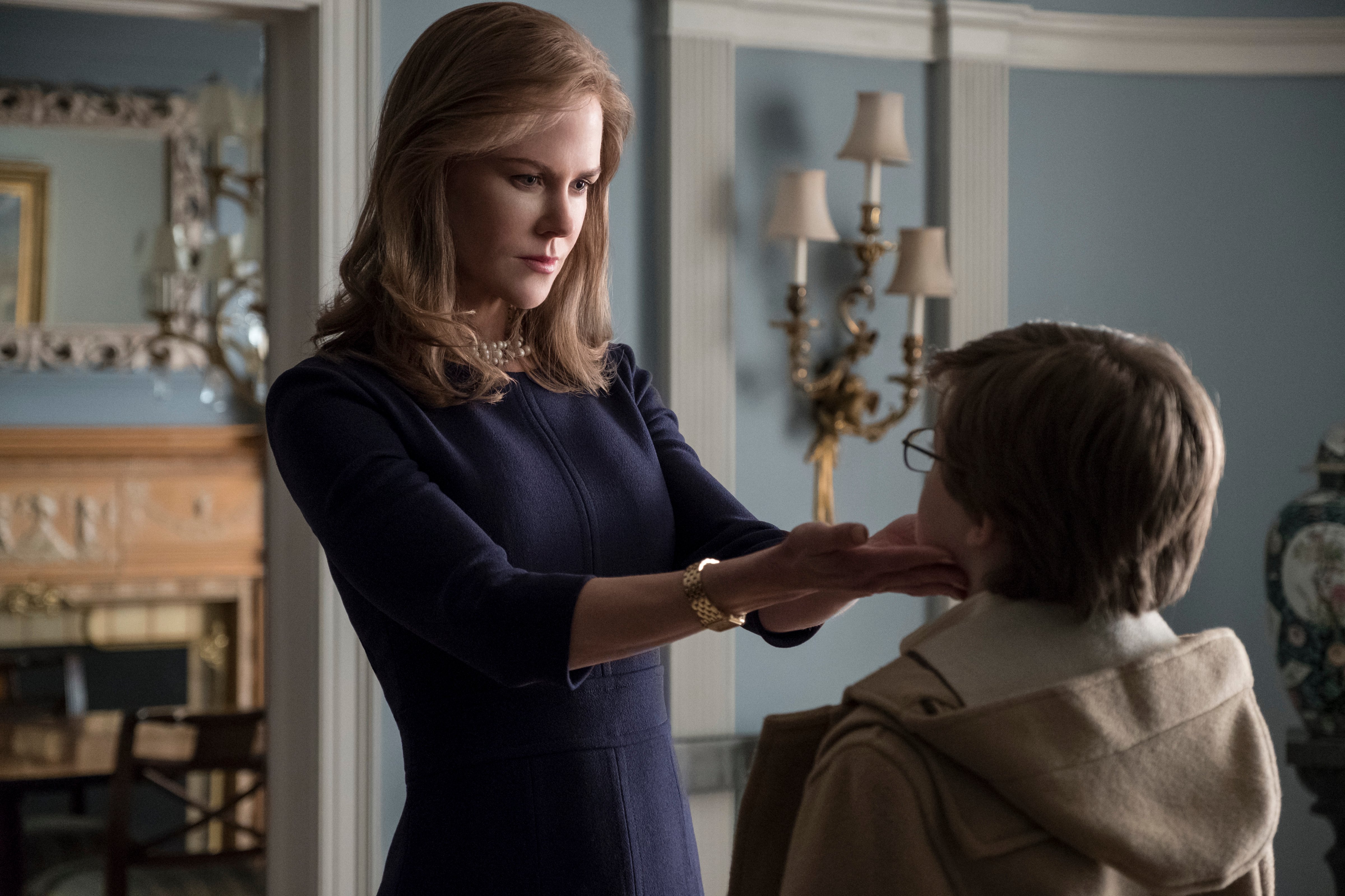 Nicole Kidman and Oakes Fegley in 'The Goldfinch' (Courtesy Warner Bros. Pictures)