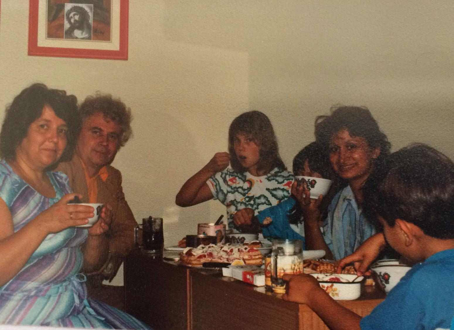 Dina's mother with Russians in an Italian refugee camp in 1989. (Courtesy of Dina Nayeri)