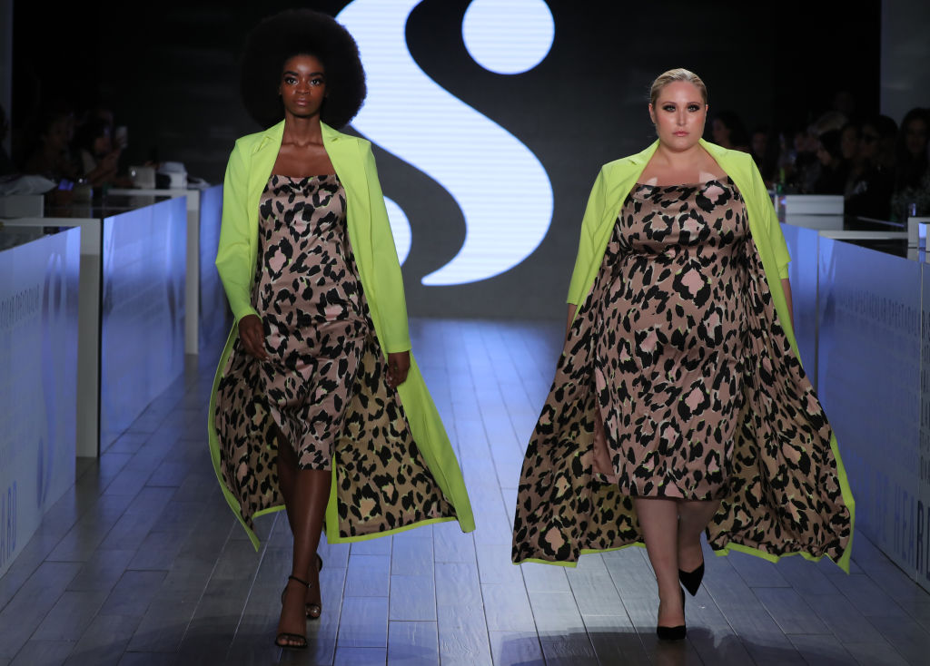 Hayley Hasselhoff (R) and a model walk the runway during S by Serena Williams Runway Show Sponsored By Klarna USA on September 10, 2019 in New York City. (Thomas Concordia—Getty Images for Style360)