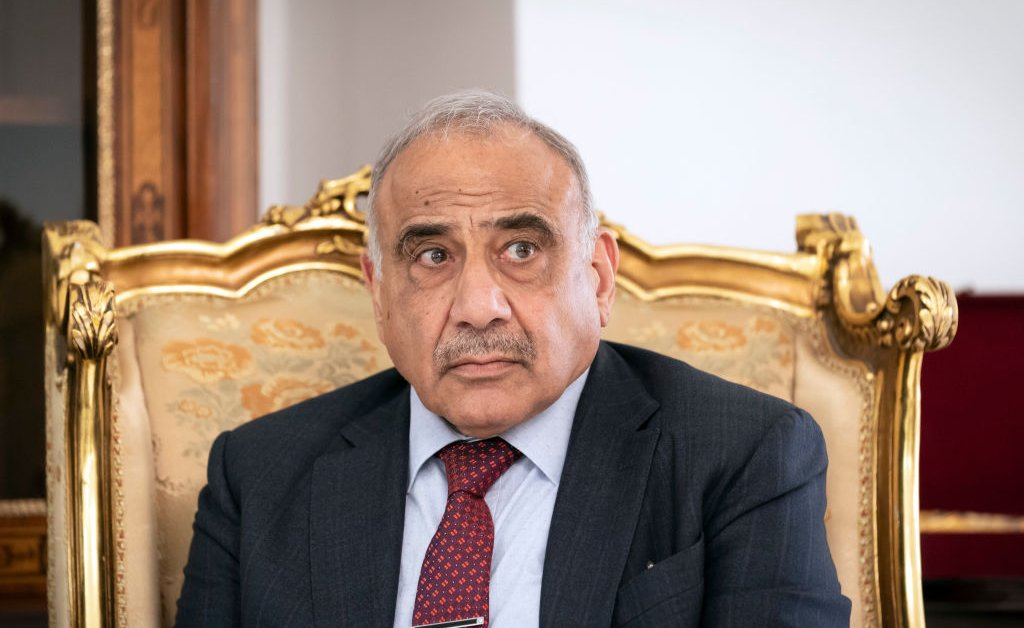 Премьер-министр Ирака Абдул-Махди официально уходит в отставку на фоне растущего насилия thumbnail