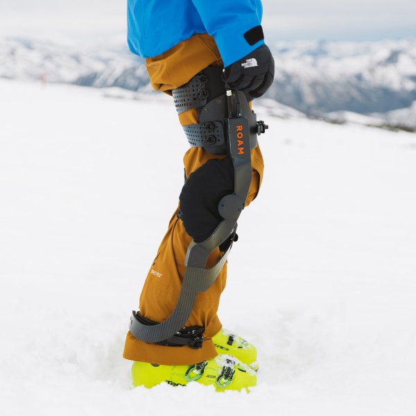 roam-robotics-elevate-robotic-ski-exoskeleton