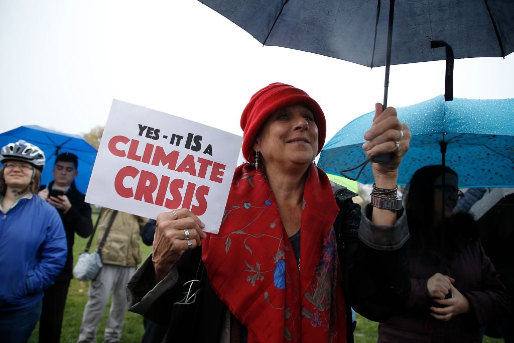 Climate-change protestors demanding fast action for a "Green New Deal, near the US Capitol in Washington, D.C., on Nov. 22, 2019. (John Lamparski—Getty Images)