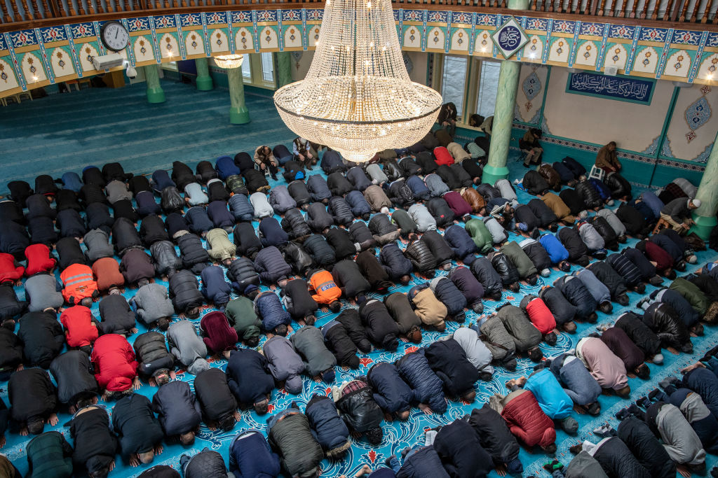 Men pray at the Suleymaniye Mosque in East London on March 1, 2019 in London, England (Dan Kitwood—Getty Images)