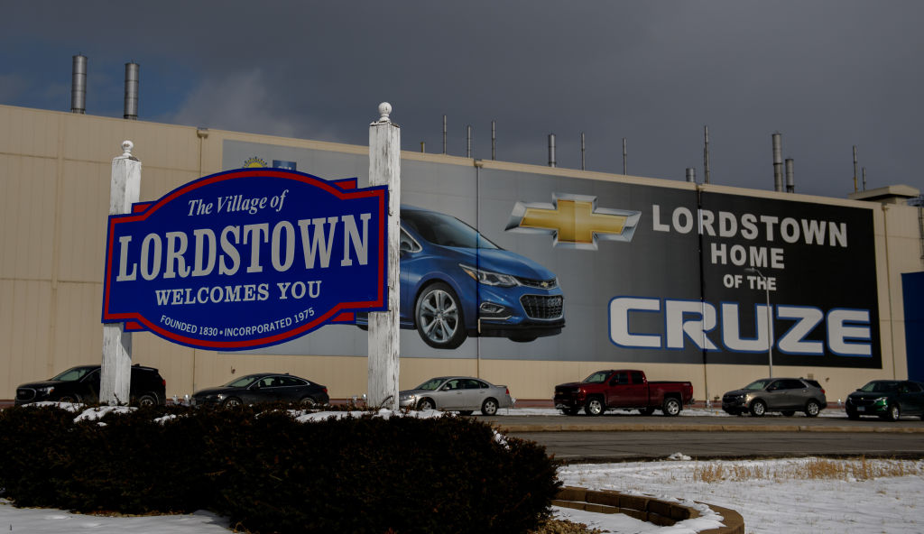 The GM Lordstown plant is shown on March 6, 2019 in Lordstown, Ohio. (Jeff Swensen&mdash;Getty Images)