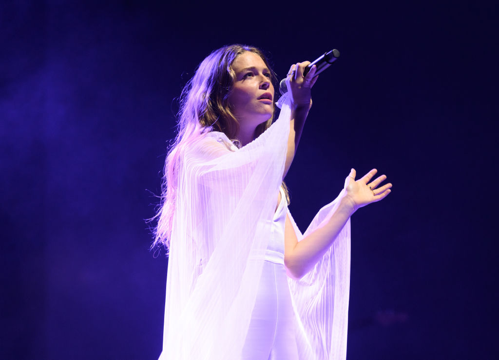Maggie Rogers performs in concert at Radio City Music Hall on Oct. 01, 2019 in New York City. (Noam Galai/Getty Images)